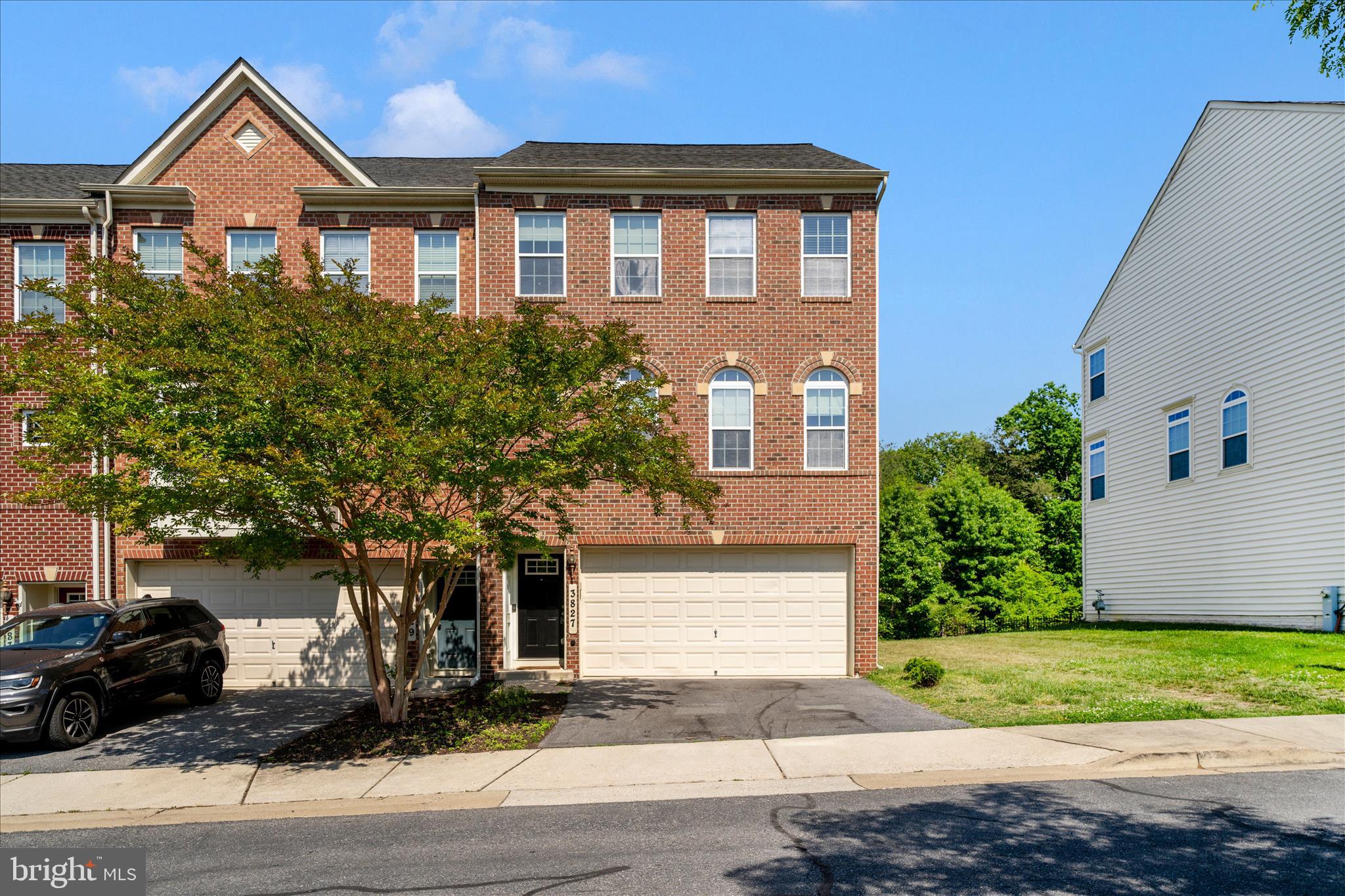 FAIRWOOD CROSSING AT BLA - Residential