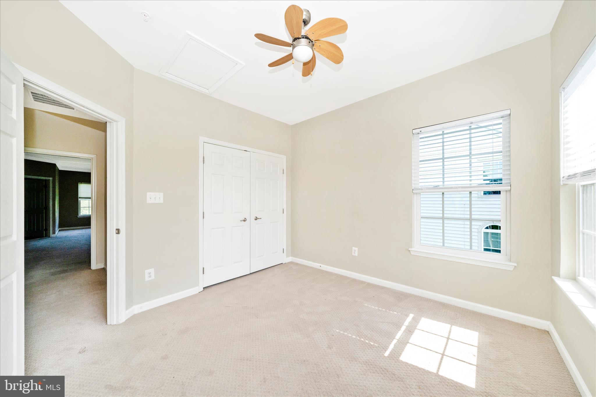 FAIRWOOD CROSSING AT BLA - Residential