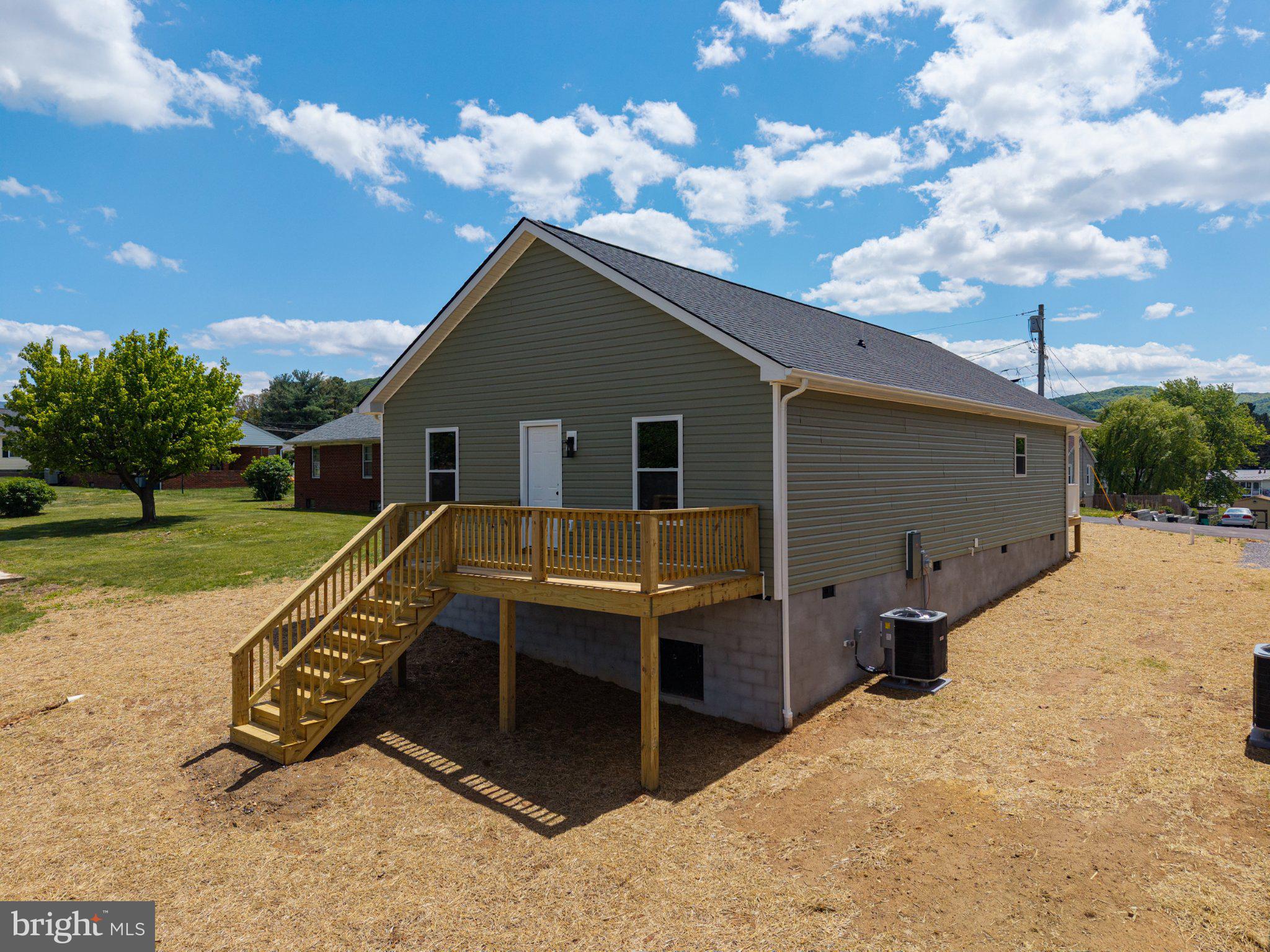 ELKTON VA - Residential