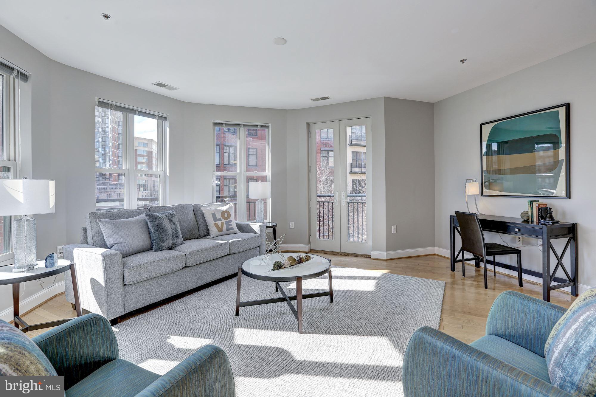 PALLADIAN - Residential