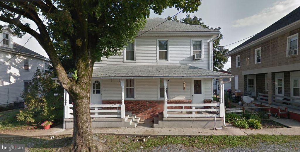 Photo of 111-113 HEISEY AVE, ELIZABETHTOWN, PA 17022 (MLS # PALA2026142)