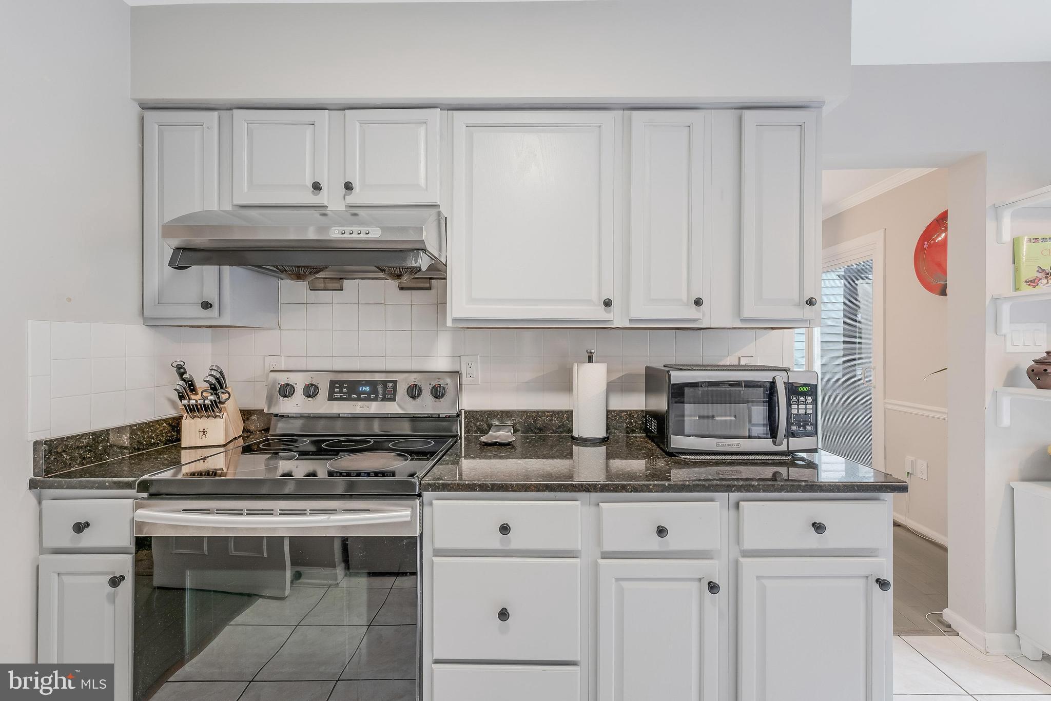 ADAMS WALK - Residential