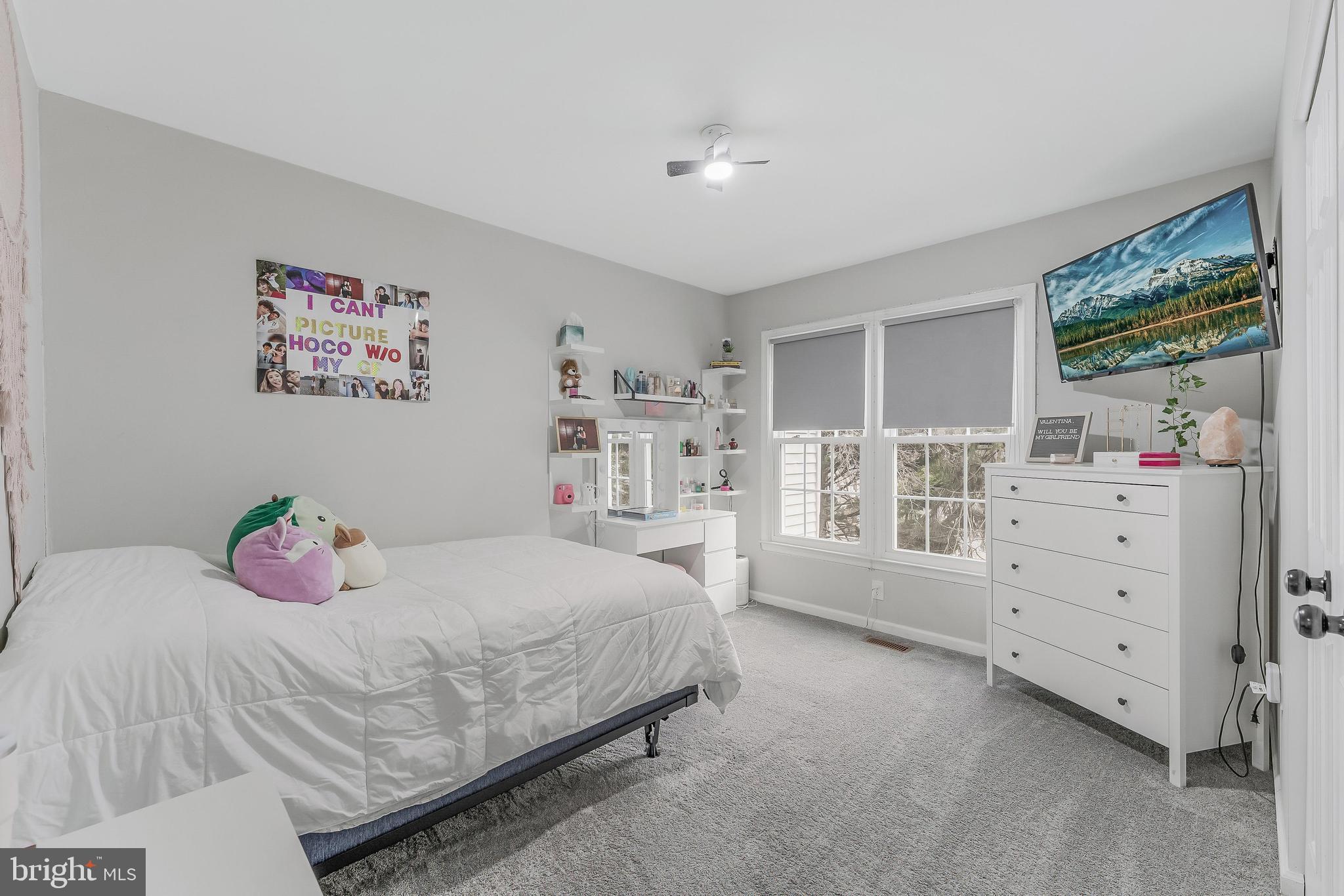 ADAMS WALK - Residential