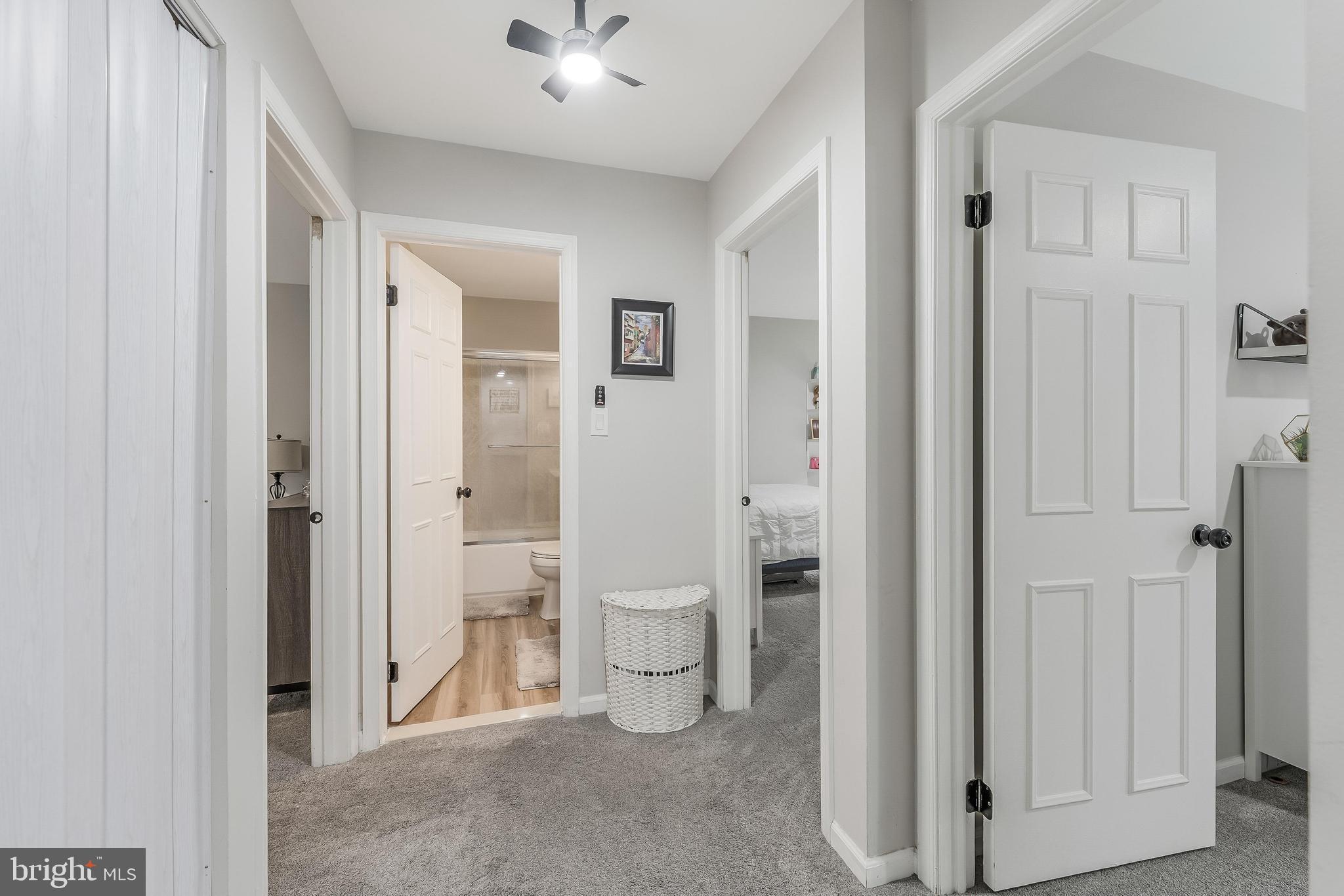 ADAMS WALK - Residential