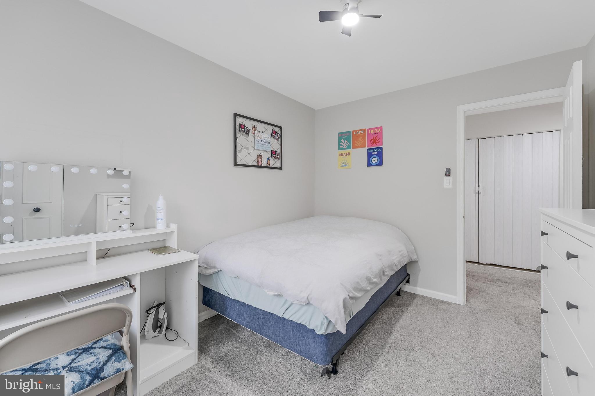 ADAMS WALK - Residential