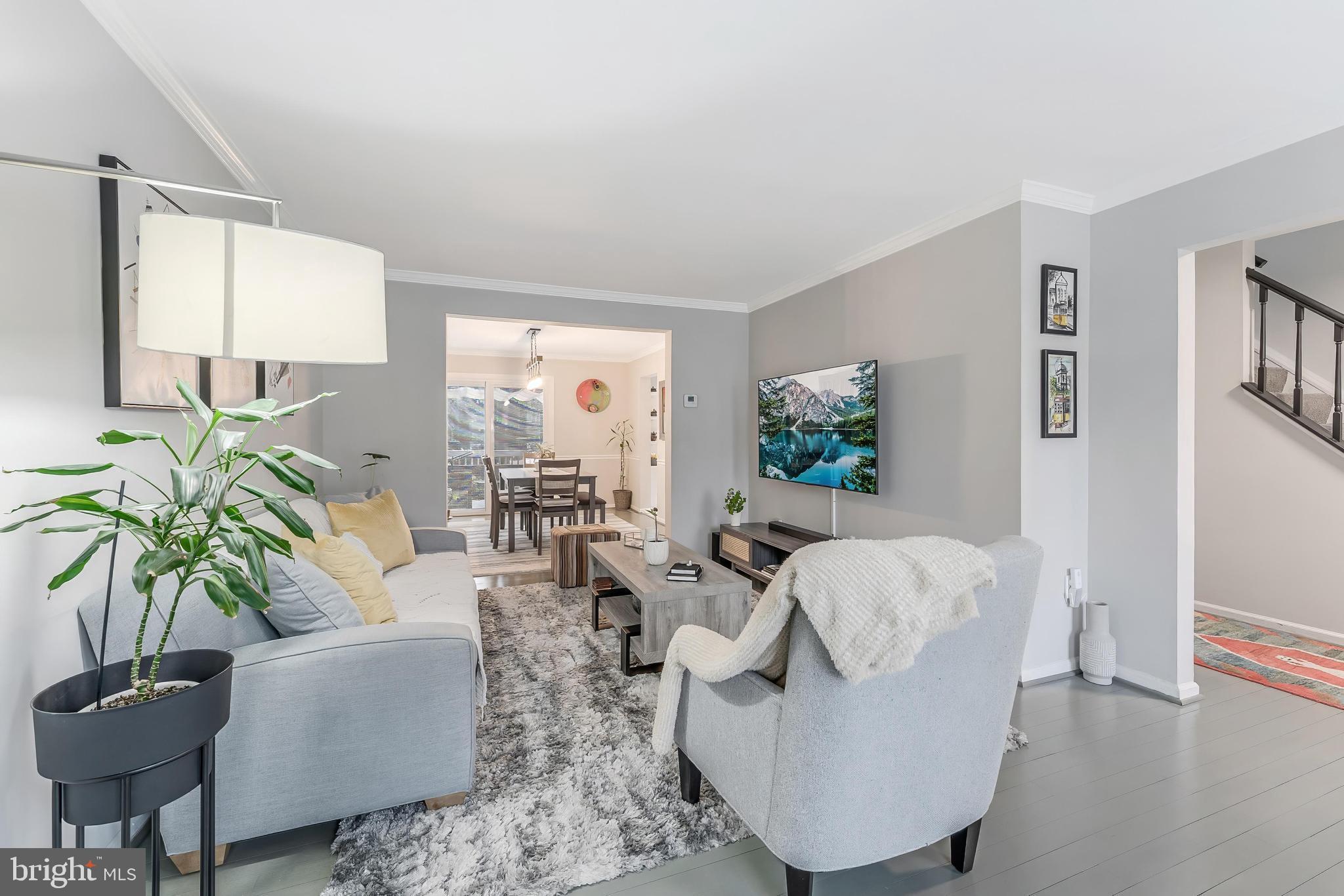 ADAMS WALK - Residential