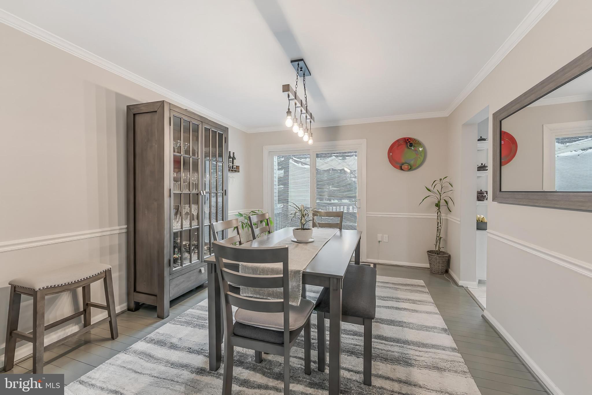 ADAMS WALK - Residential