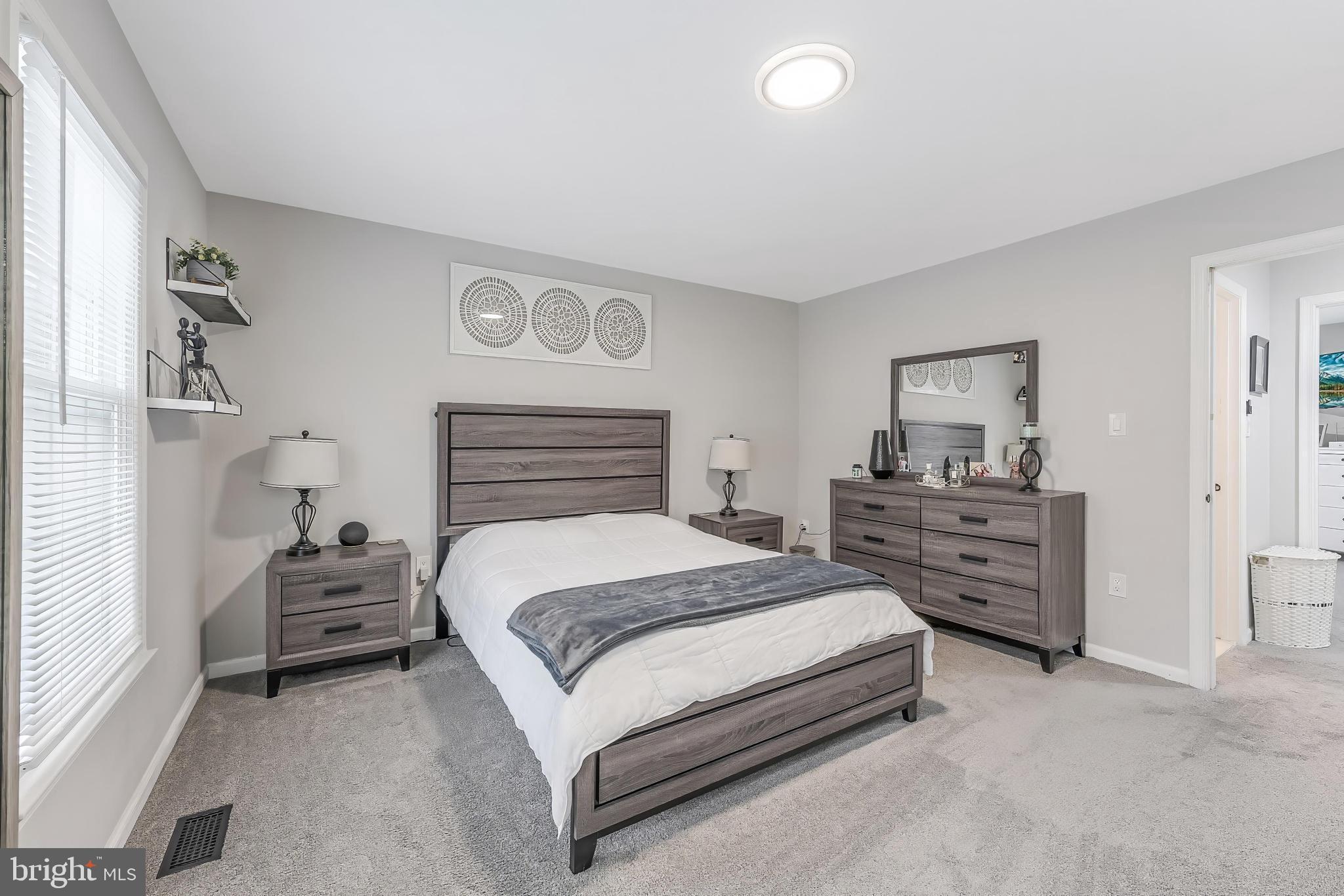 ADAMS WALK - Residential