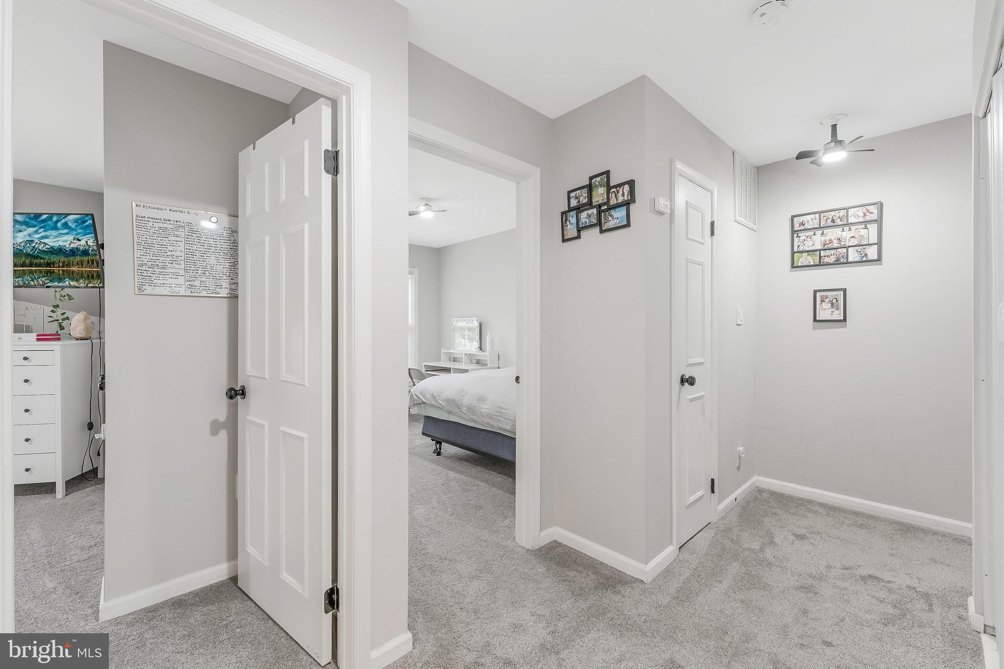 ADAMS WALK - Residential