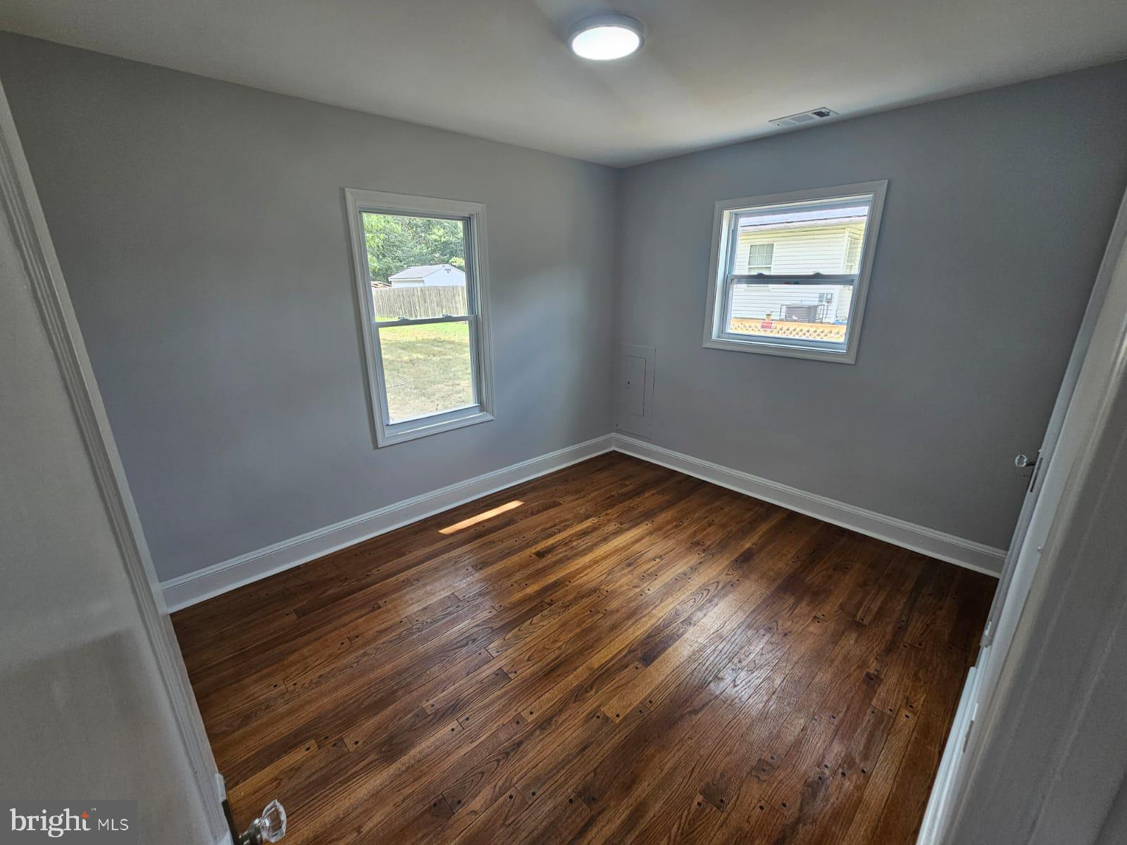 NORTH BARNABY - Residential Lease