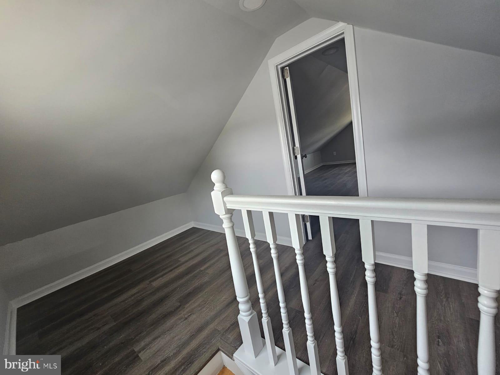 NORTH BARNABY - Residential Lease