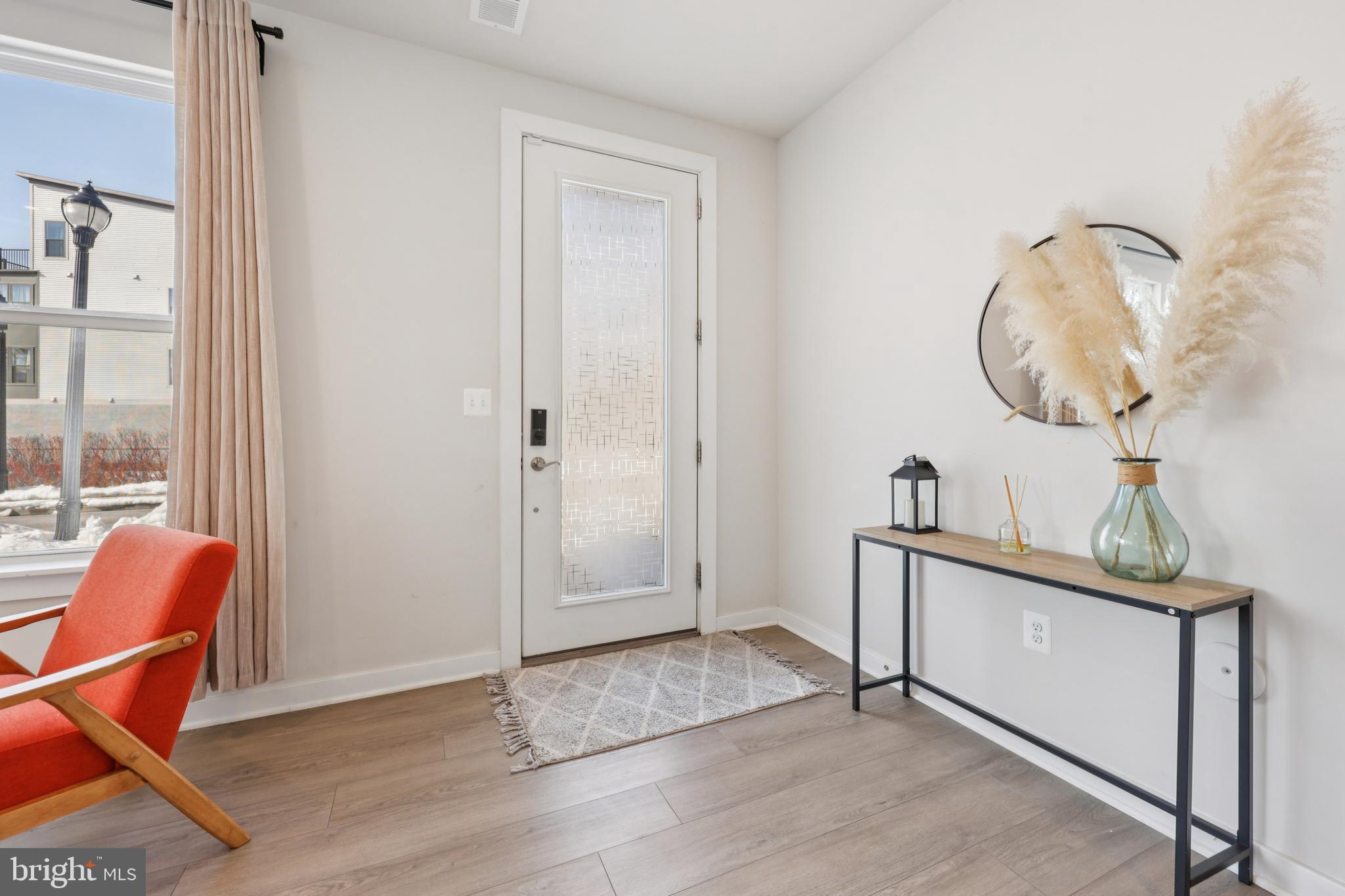 RIVERFRONT - Residential