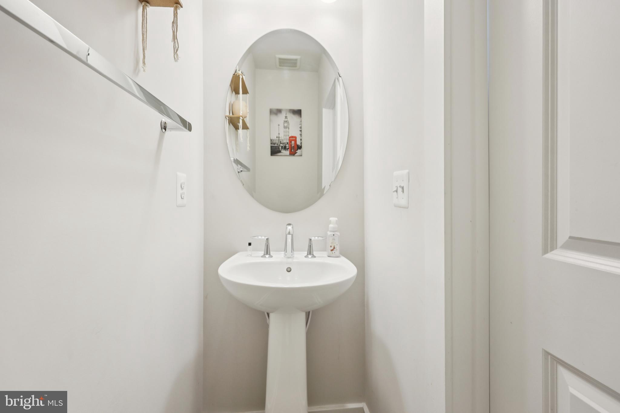 RIVERFRONT - Residential