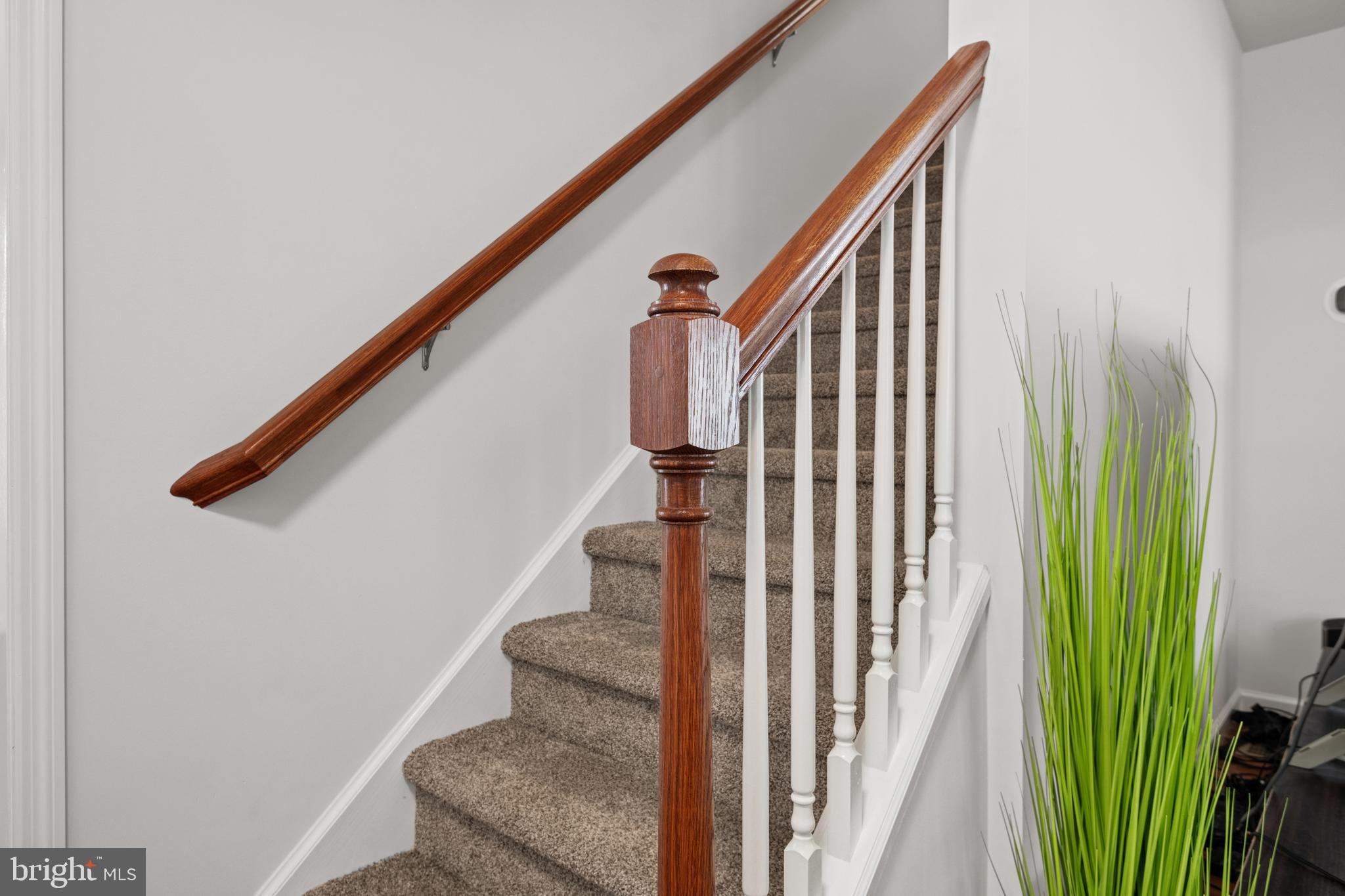 SUMMER BREEZE - Residential