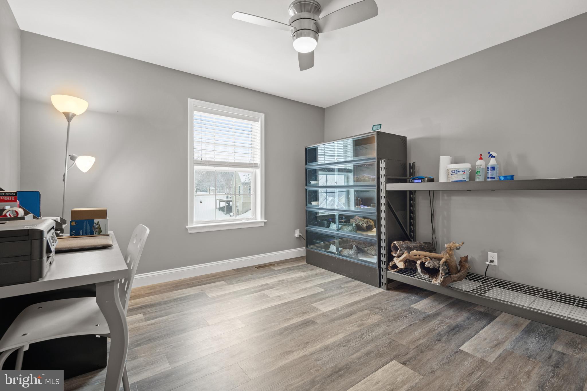 SUMMER BREEZE - Residential