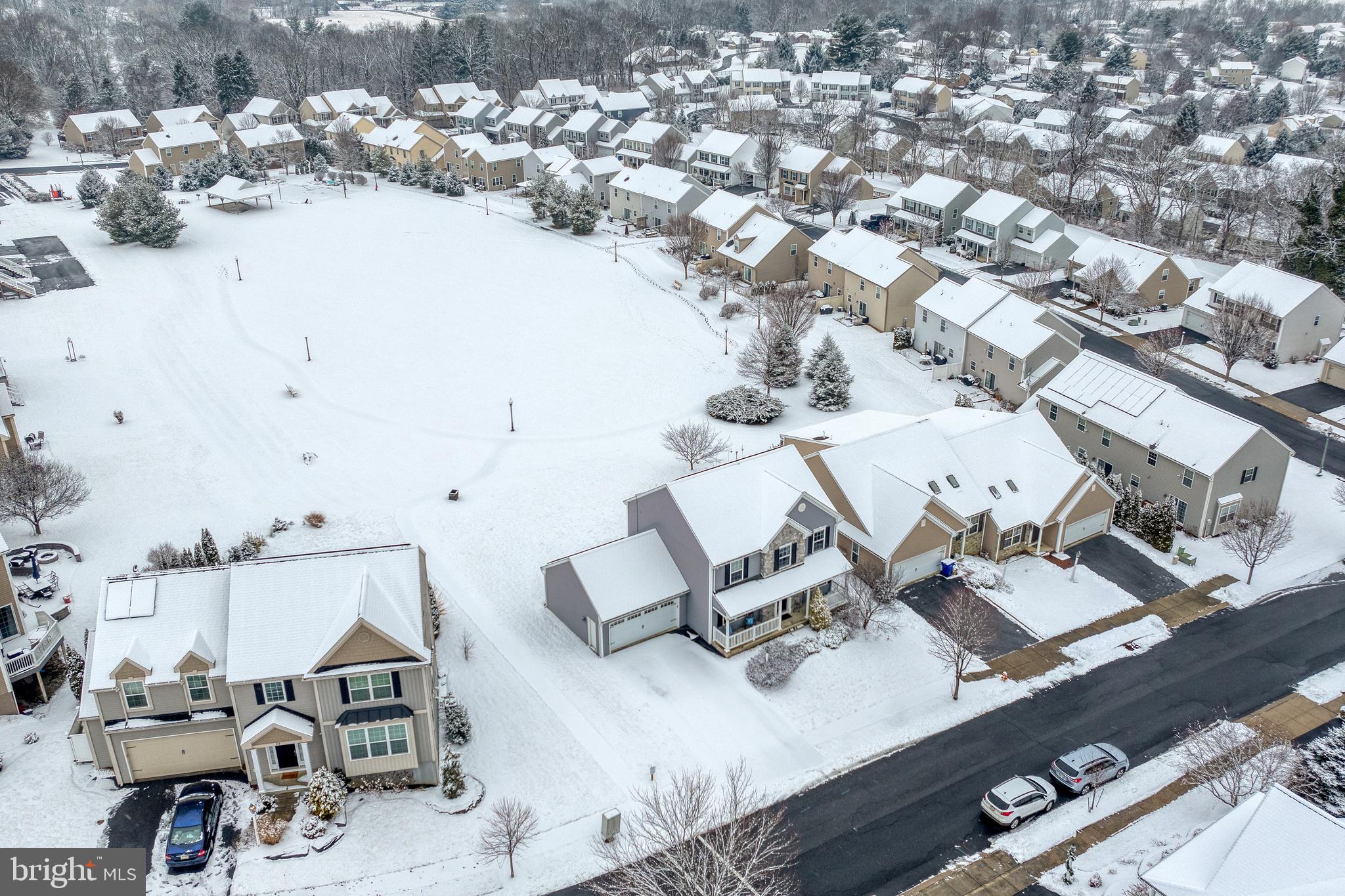 SUMMER BREEZE - Residential