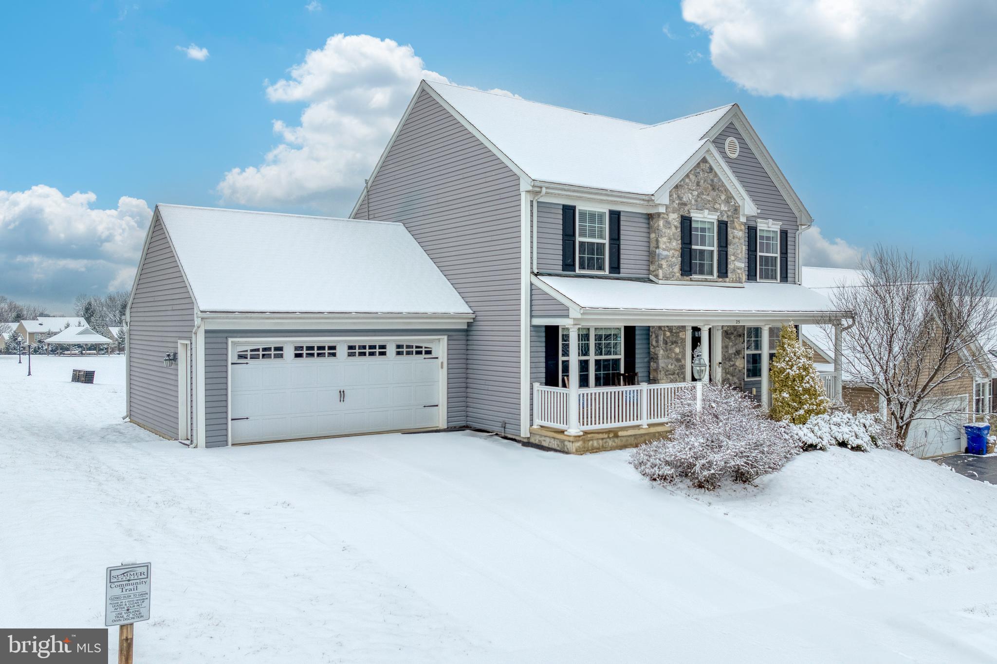 SUMMER BREEZE - Residential