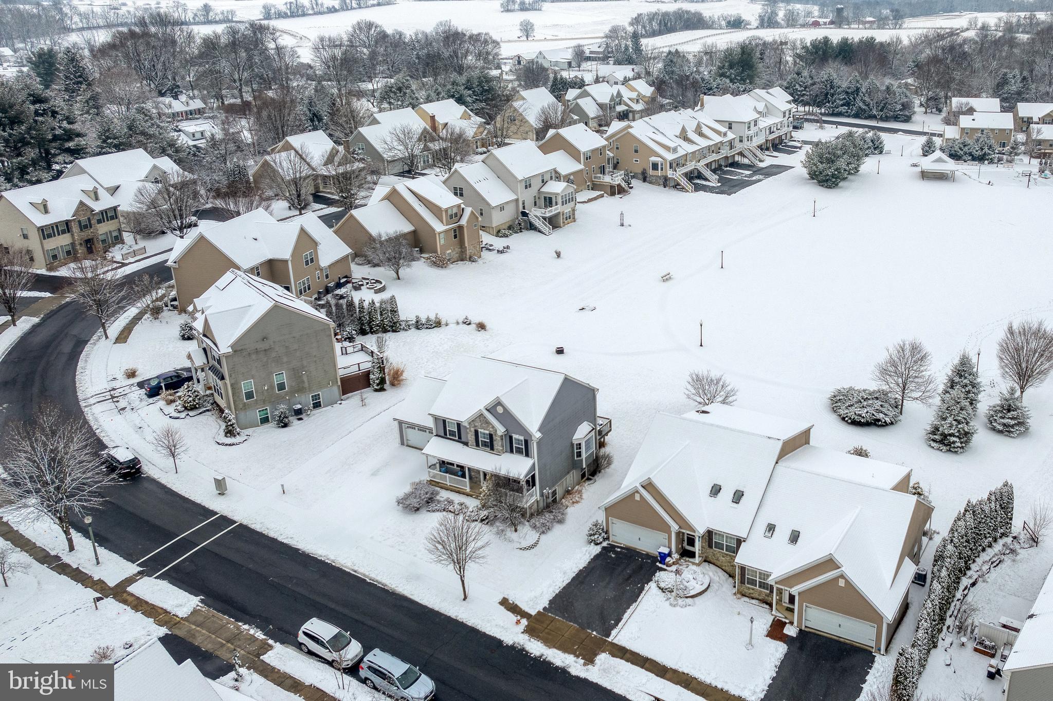SUMMER BREEZE - Residential