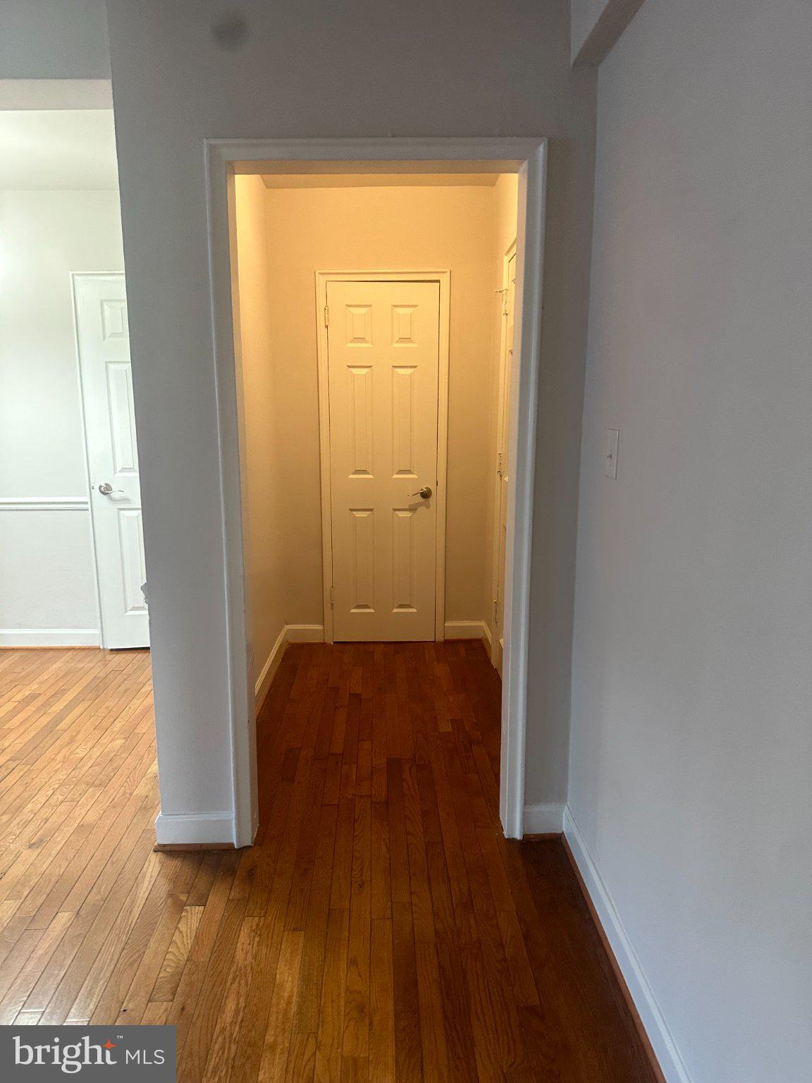 205 E GLEBE D
