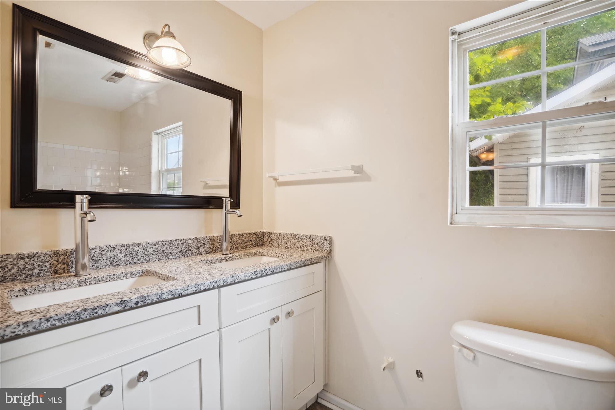 MOUNT RAINIER - Residential