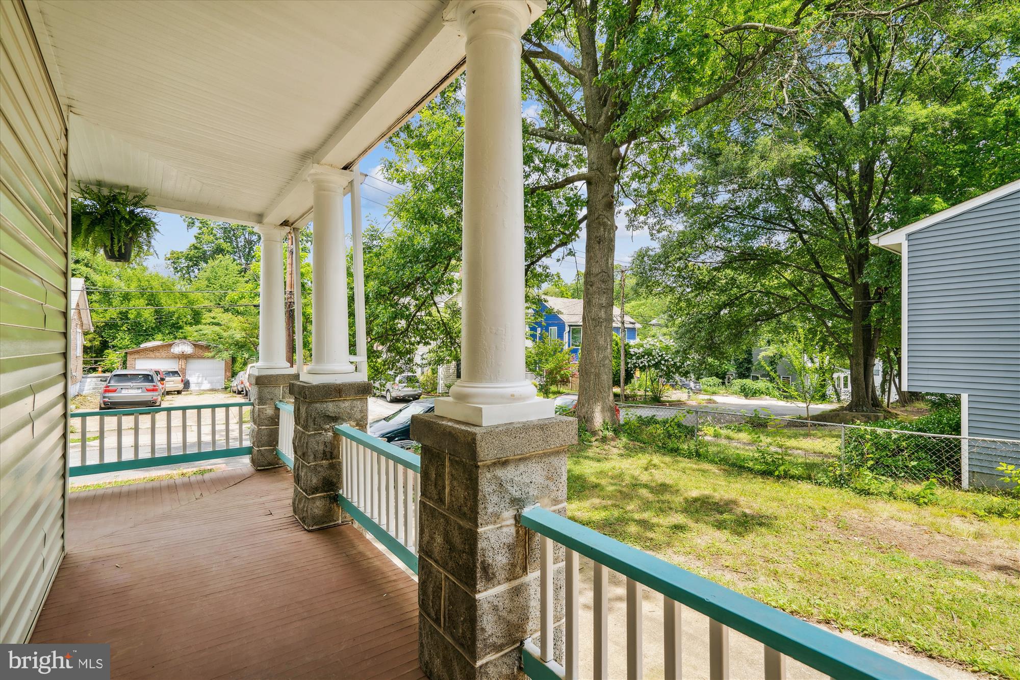 MOUNT RAINIER - Residential