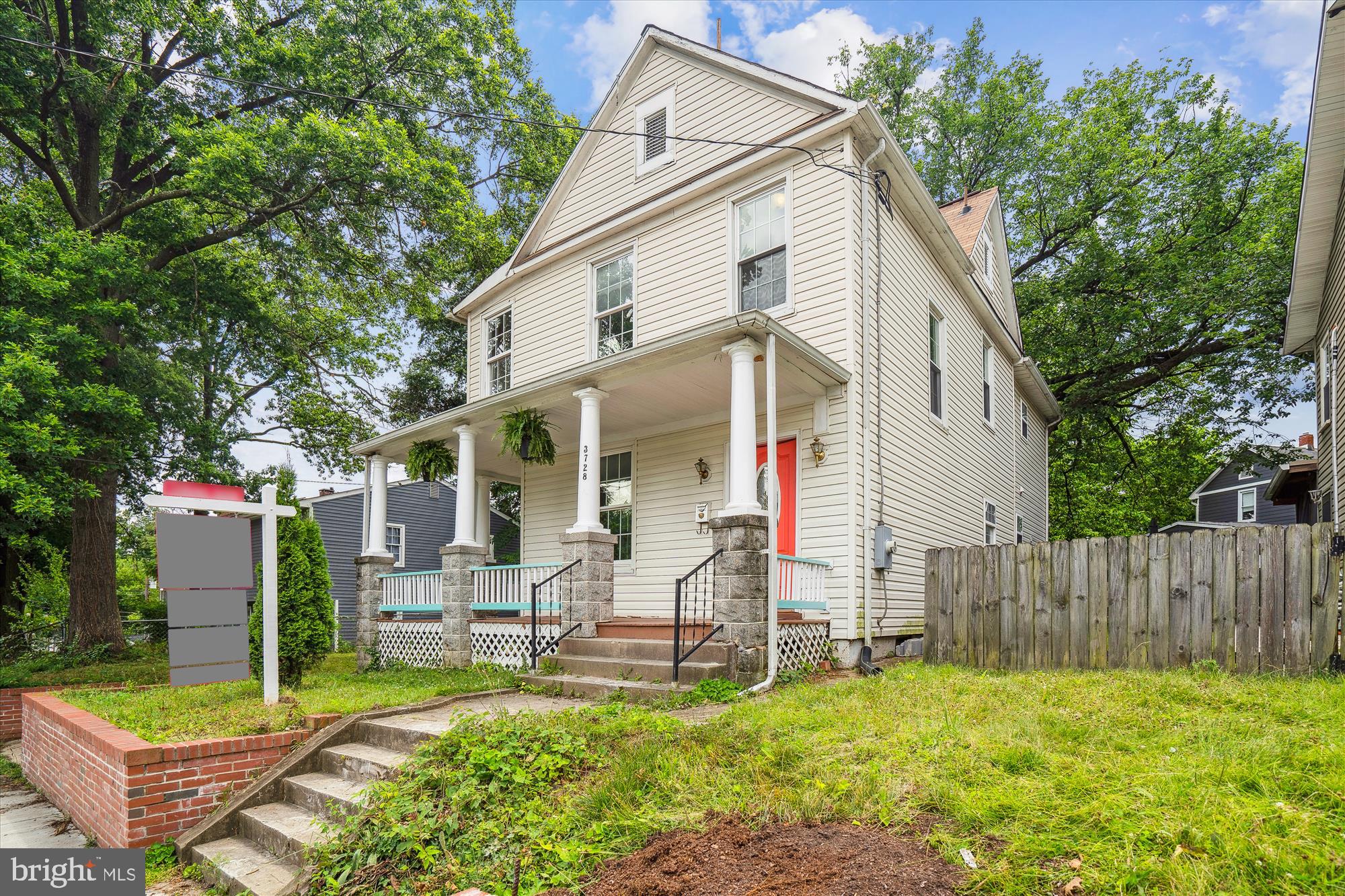 MOUNT RAINIER - Residential