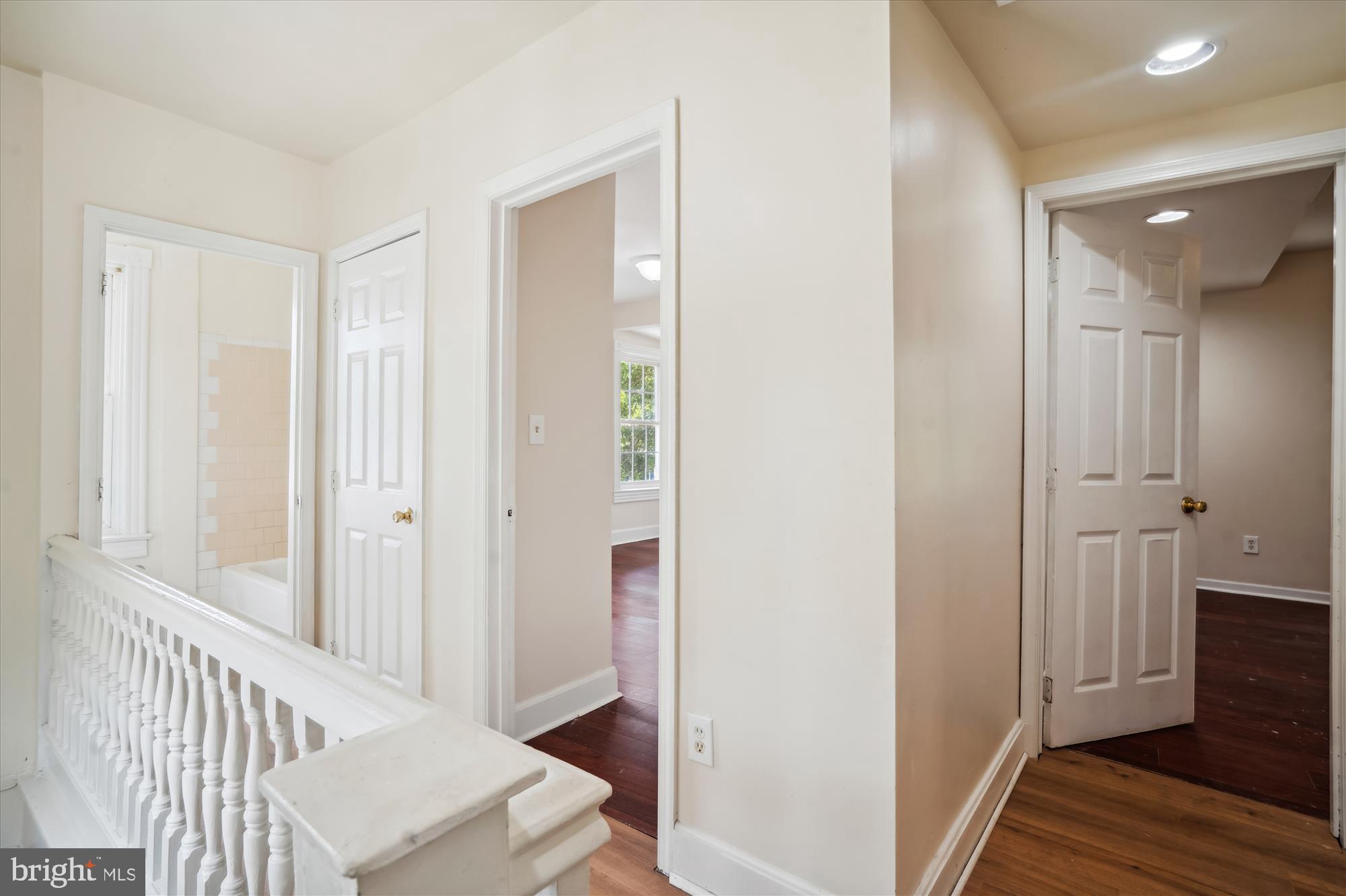 MOUNT RAINIER - Residential