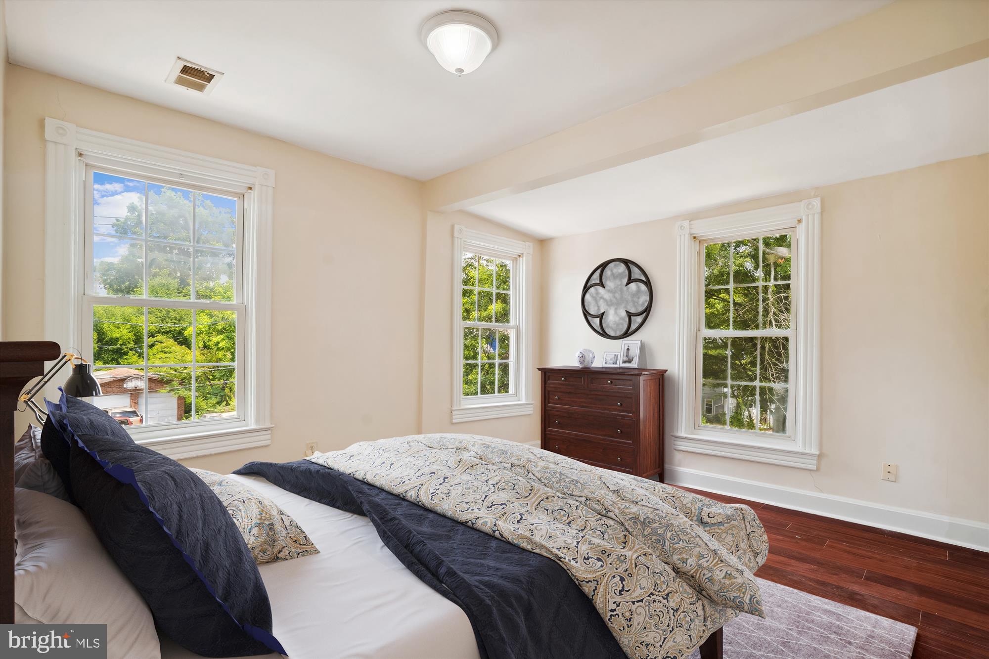 MOUNT RAINIER - Residential