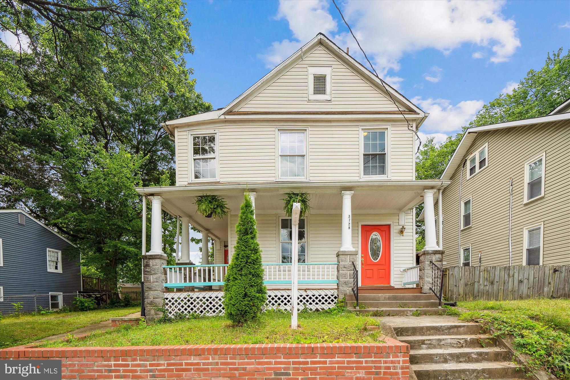 MOUNT RAINIER - Residential