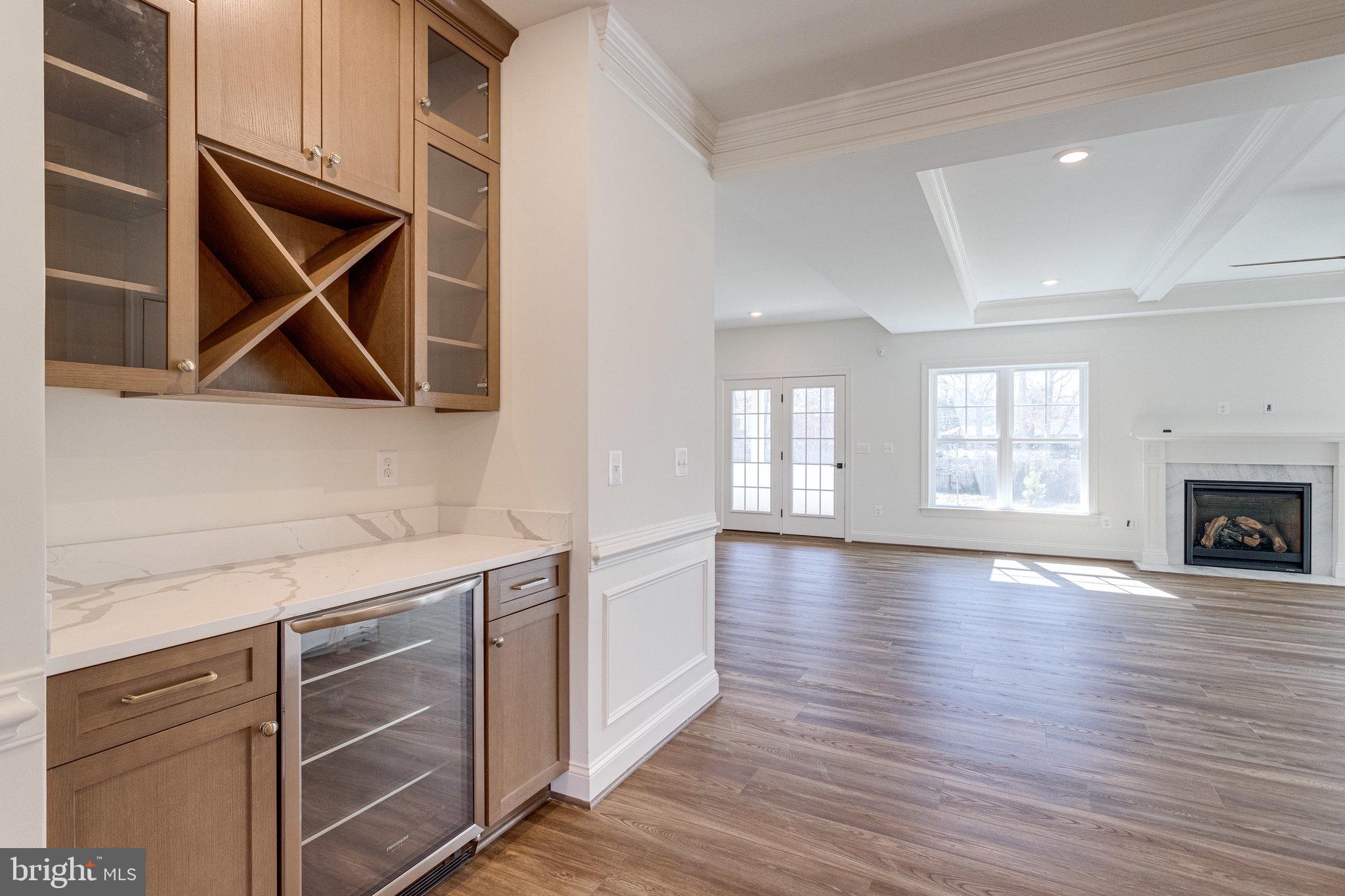 COLONIAL ACRES - Residential