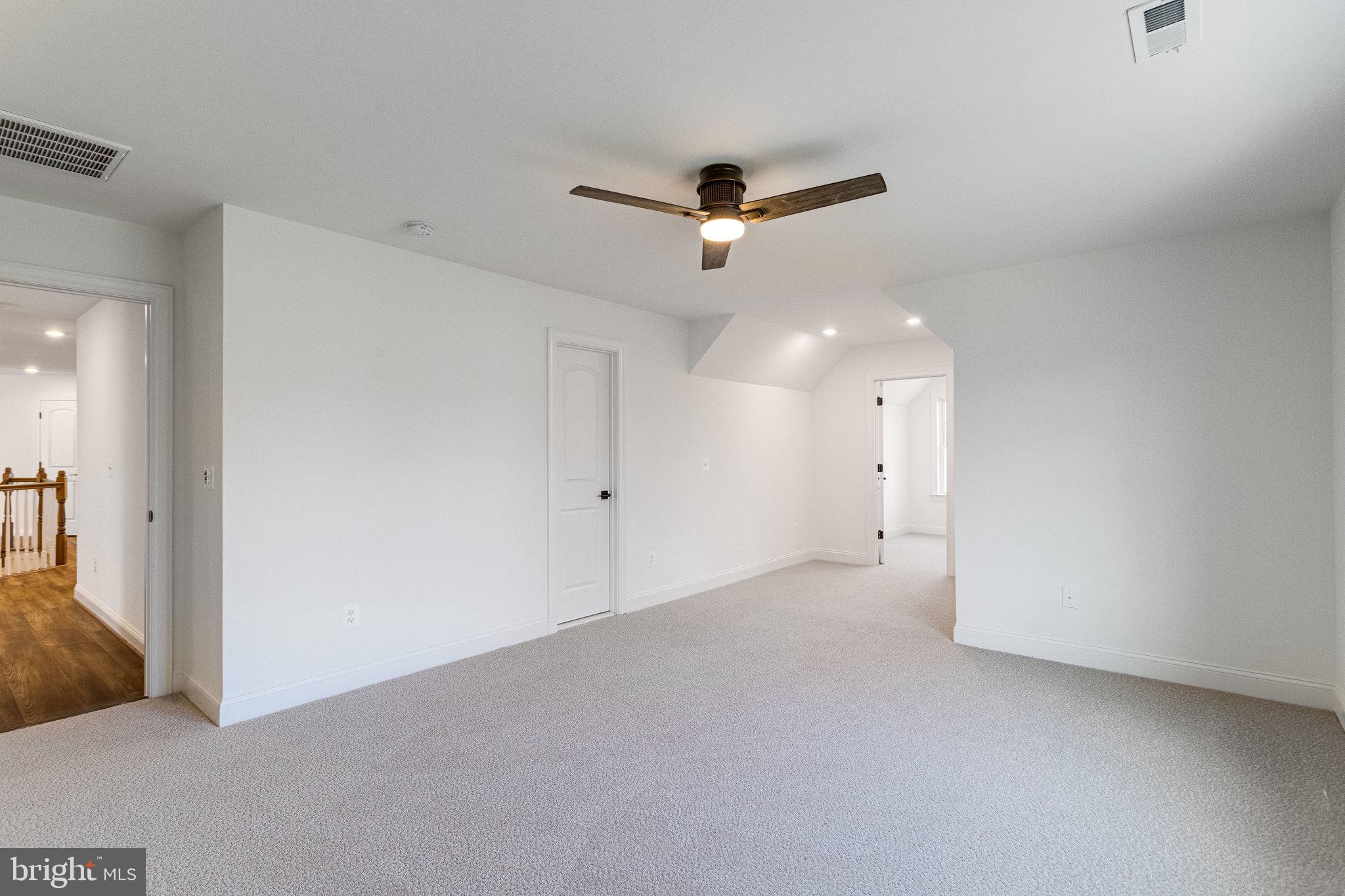 COLONIAL ACRES - Residential