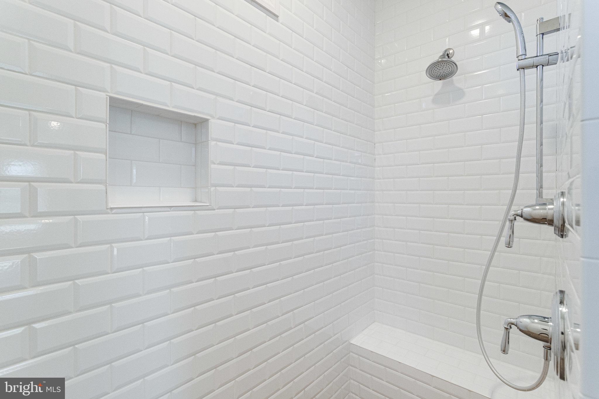 COLONIAL ACRES - Residential