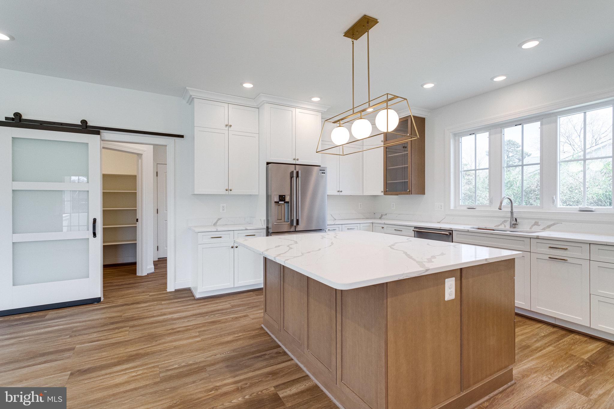 COLONIAL ACRES - Residential