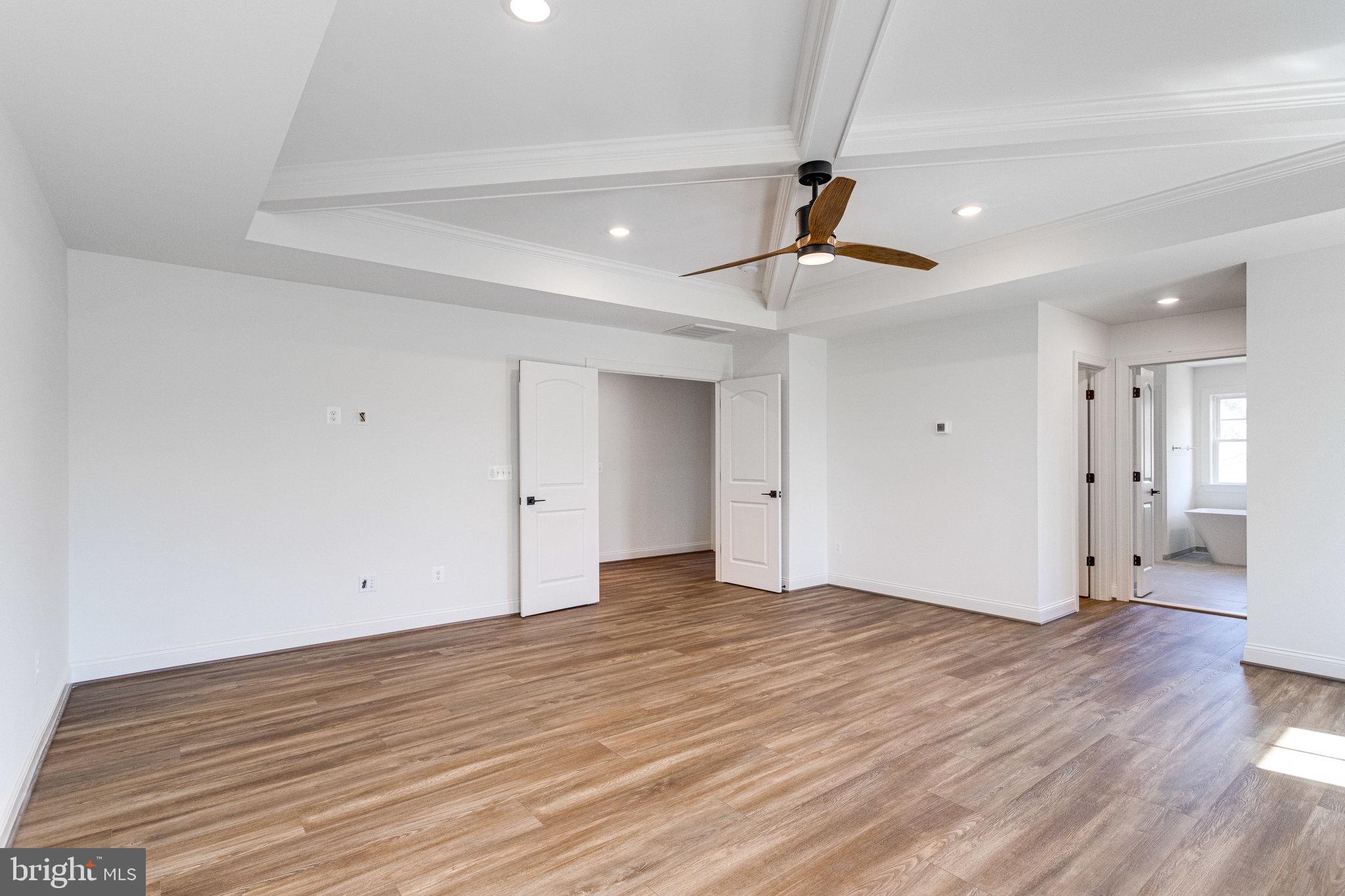 COLONIAL ACRES - Residential