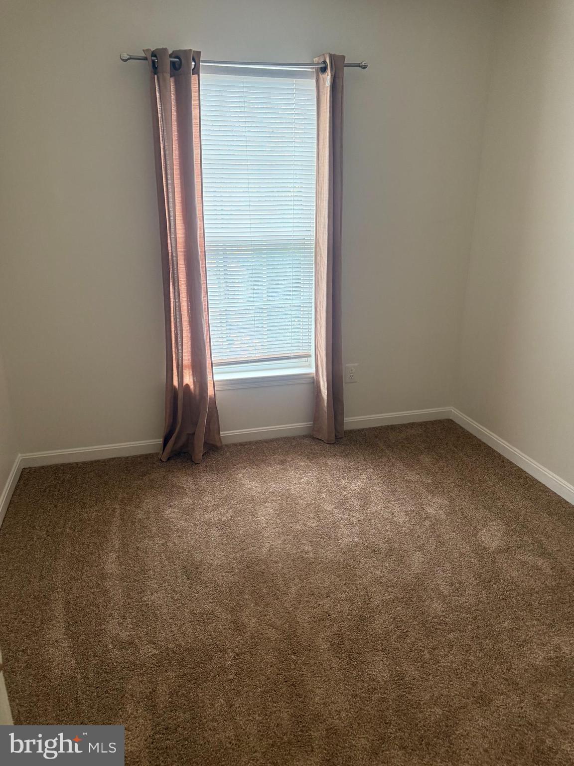 CHARLES CROSSING - Residential Lease