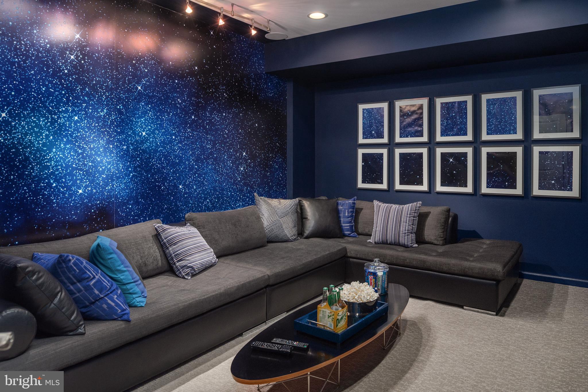 BRENTWOOD SPRINGS - Residential