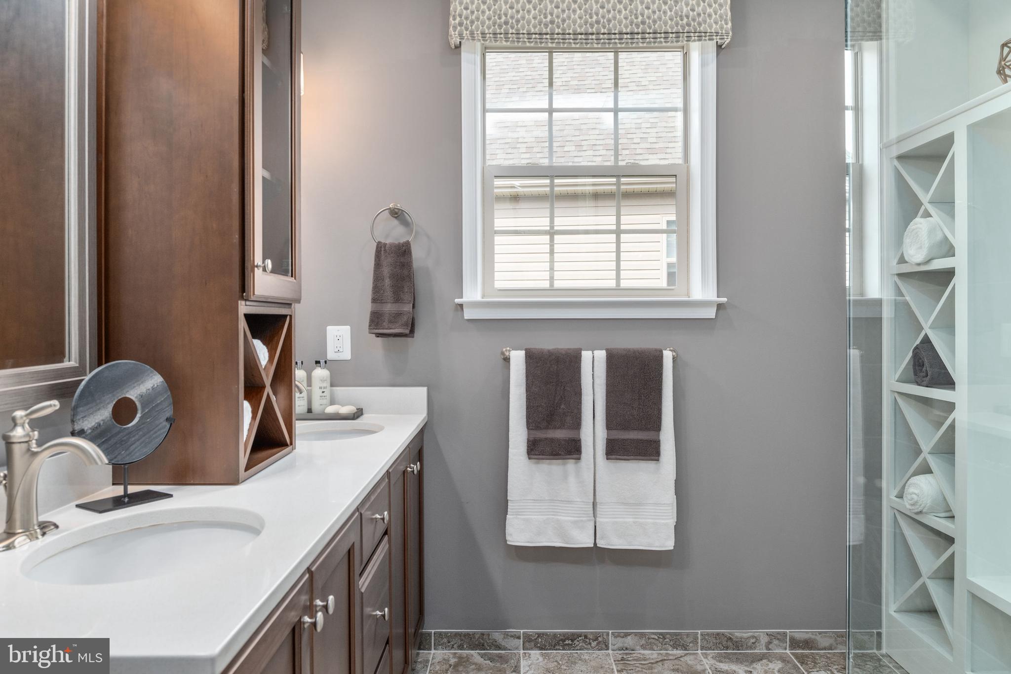 BRENTWOOD SPRINGS - Residential