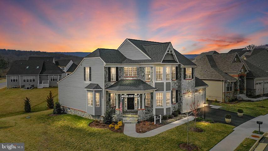 BRENTWOOD SPRINGS - Residential