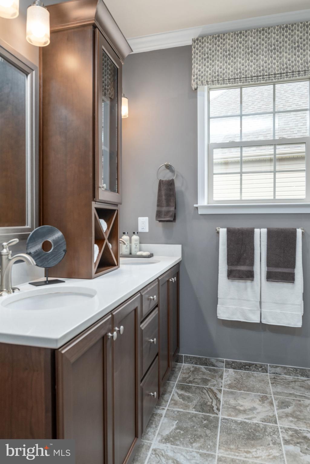 BRENTWOOD SPRINGS - Residential