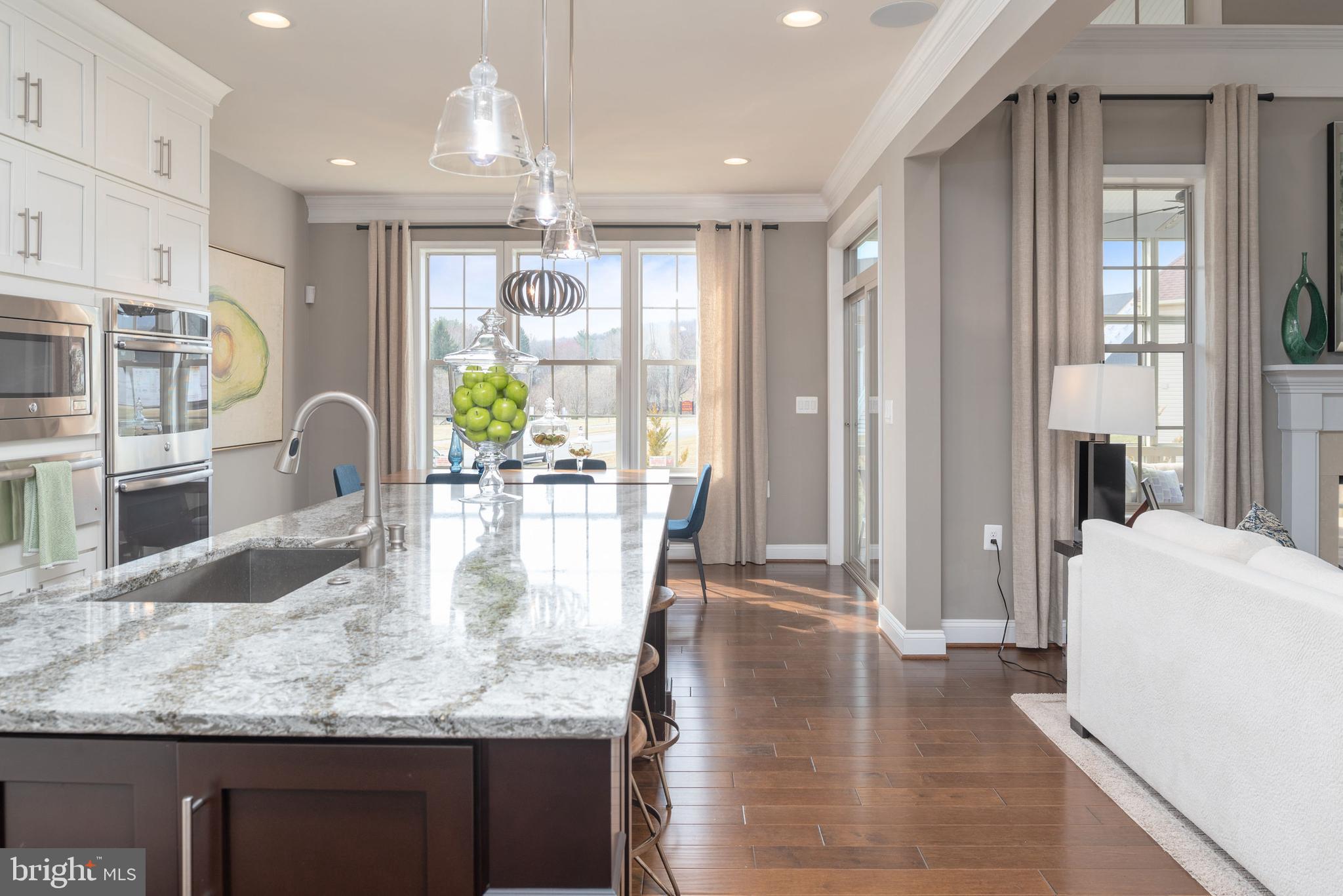 BRENTWOOD SPRINGS - Residential