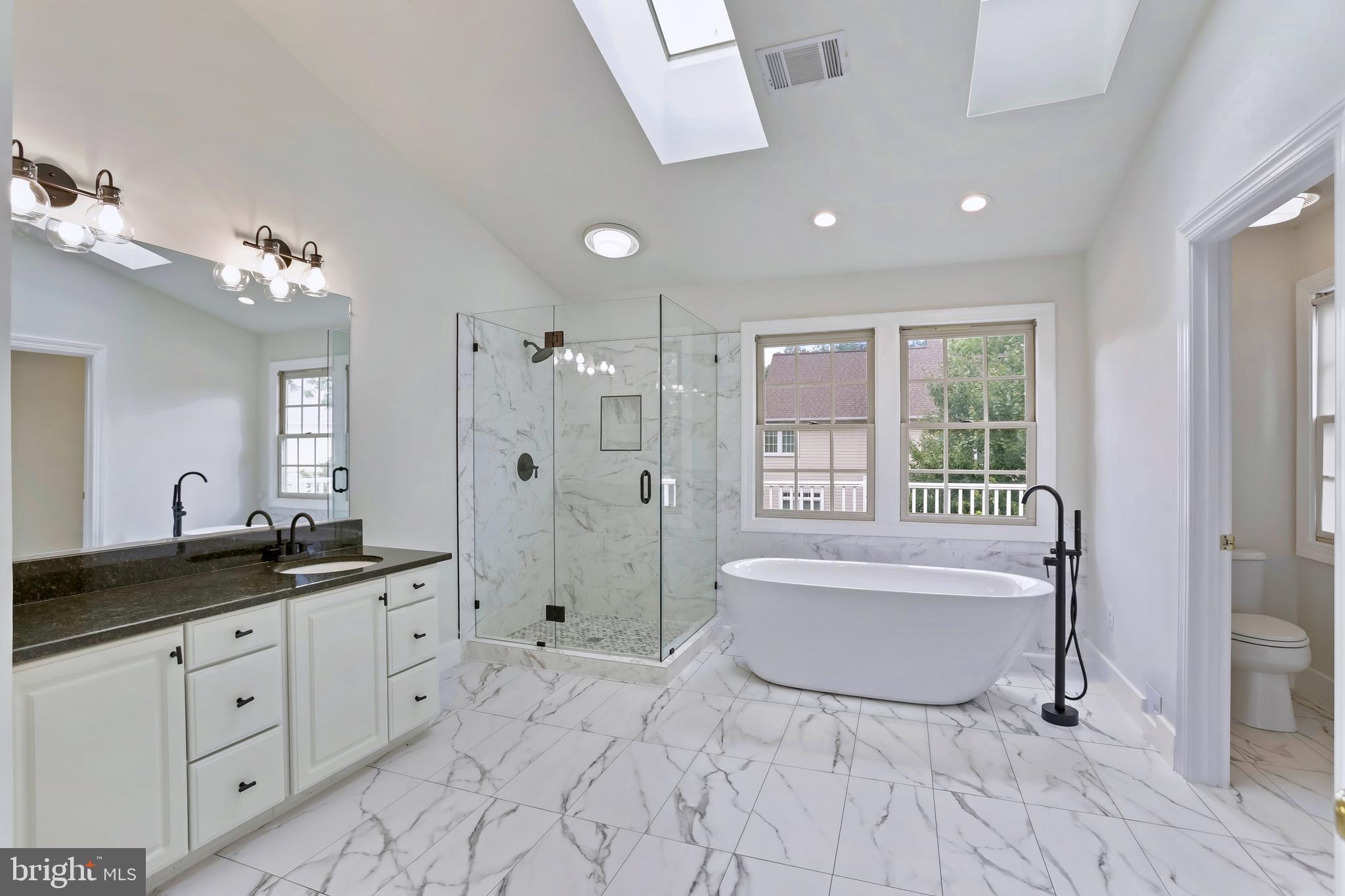 MADRILLON ESTATES - Residential