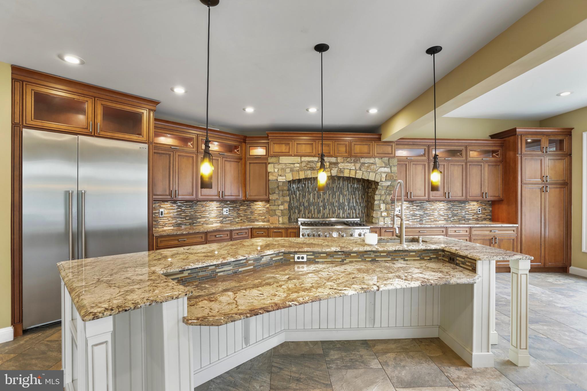 MADRILLON ESTATES - Residential