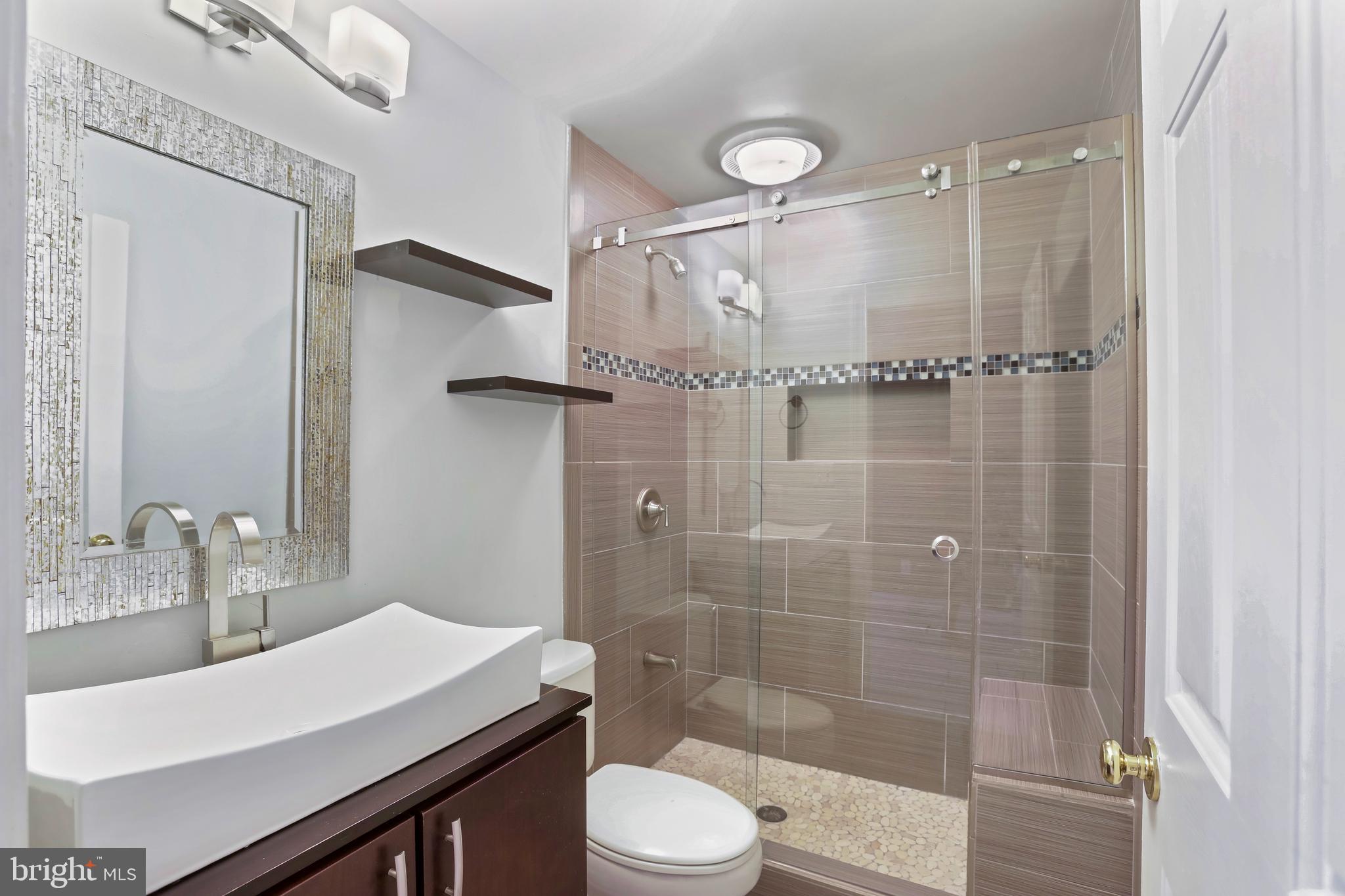 MADRILLON ESTATES - Residential