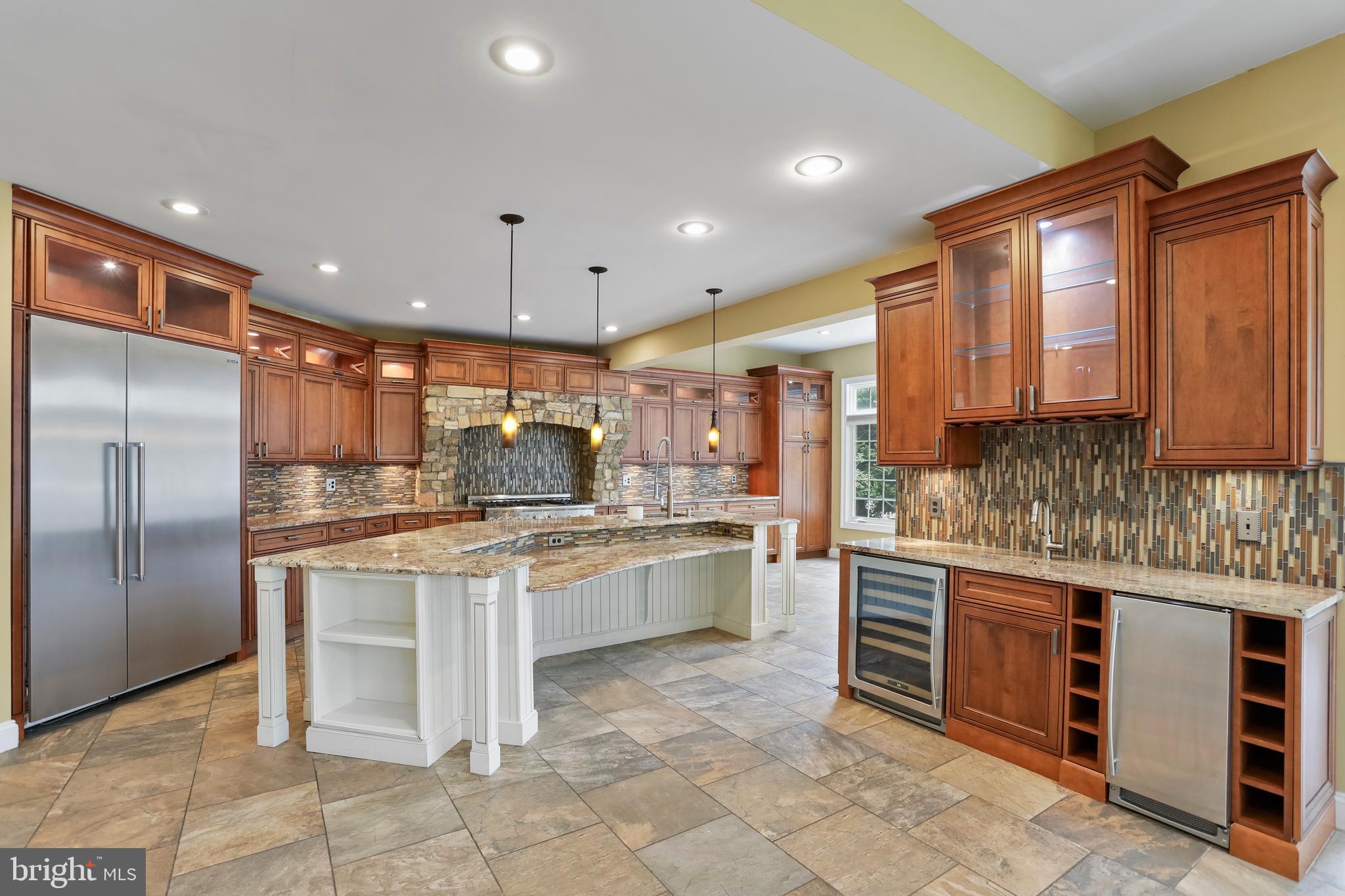 MADRILLON ESTATES - Residential