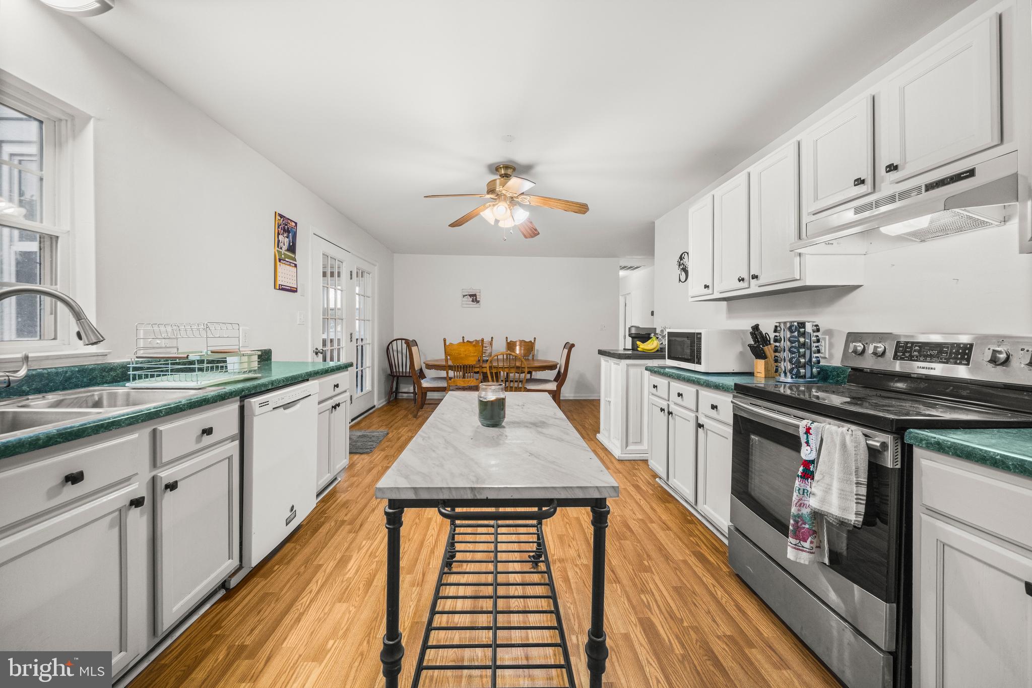 WESTWOOD EST SUB - Residential