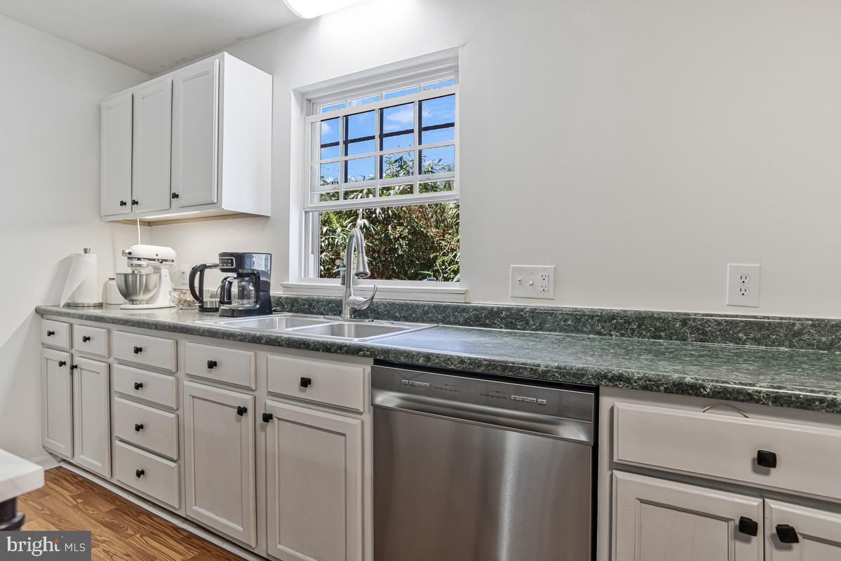 WESTWOOD EST SUB - Residential