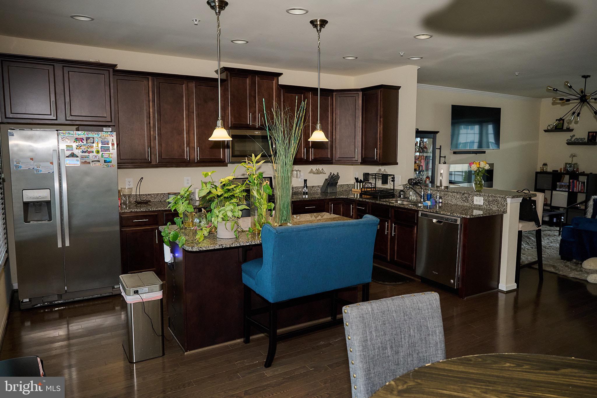 POND VIEW - Residential