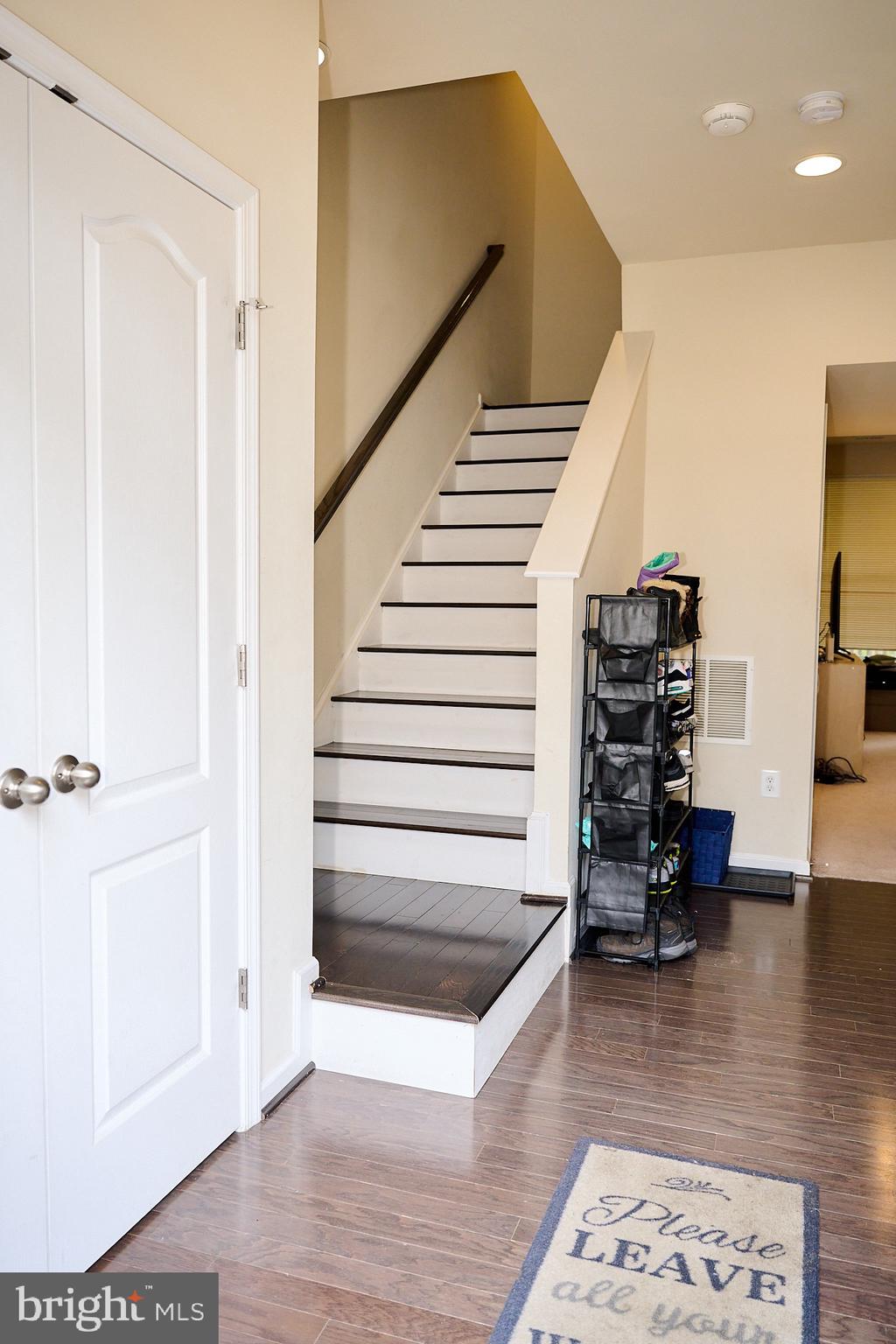 POND VIEW - Residential