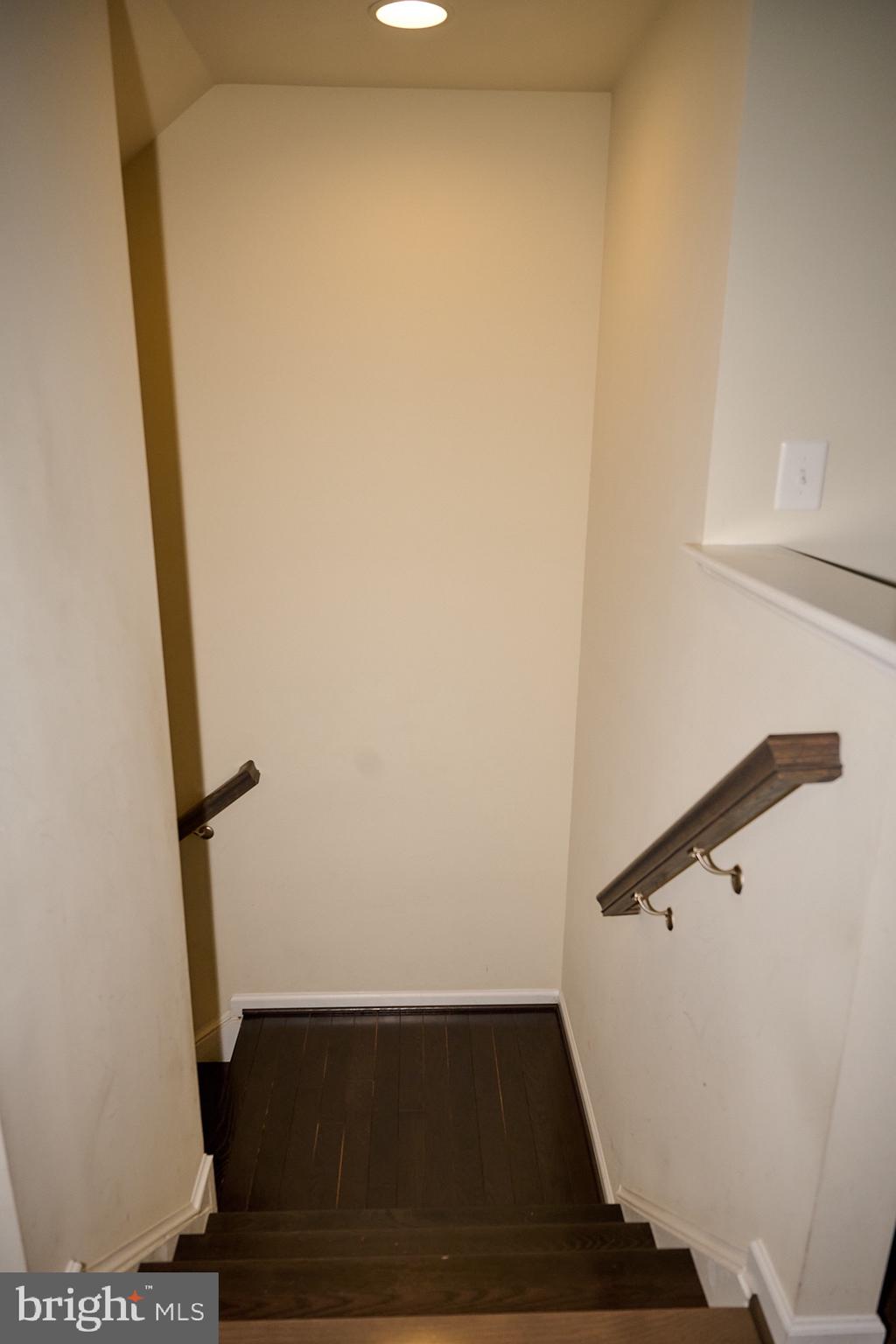 POND VIEW - Residential