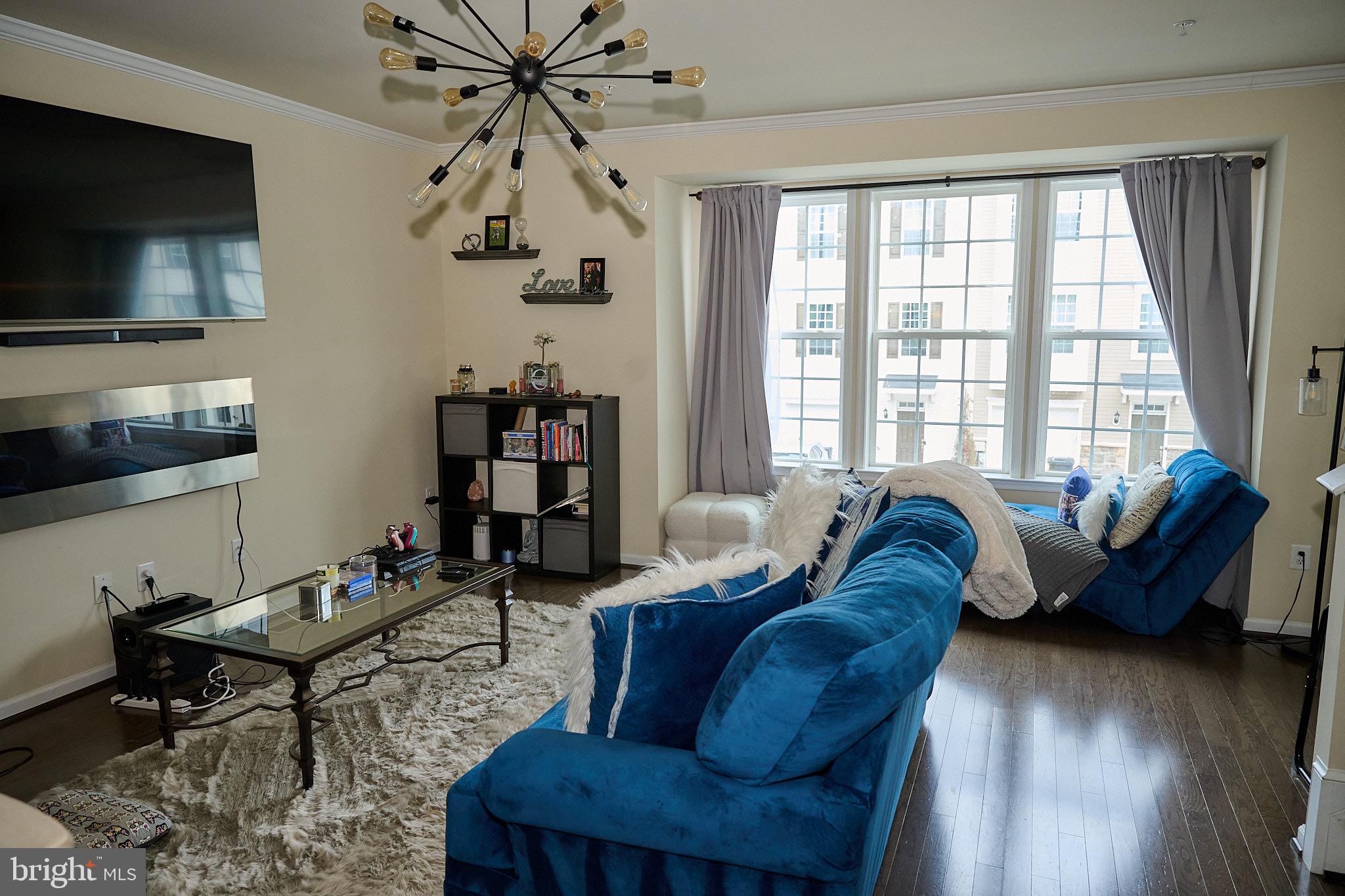 POND VIEW - Residential